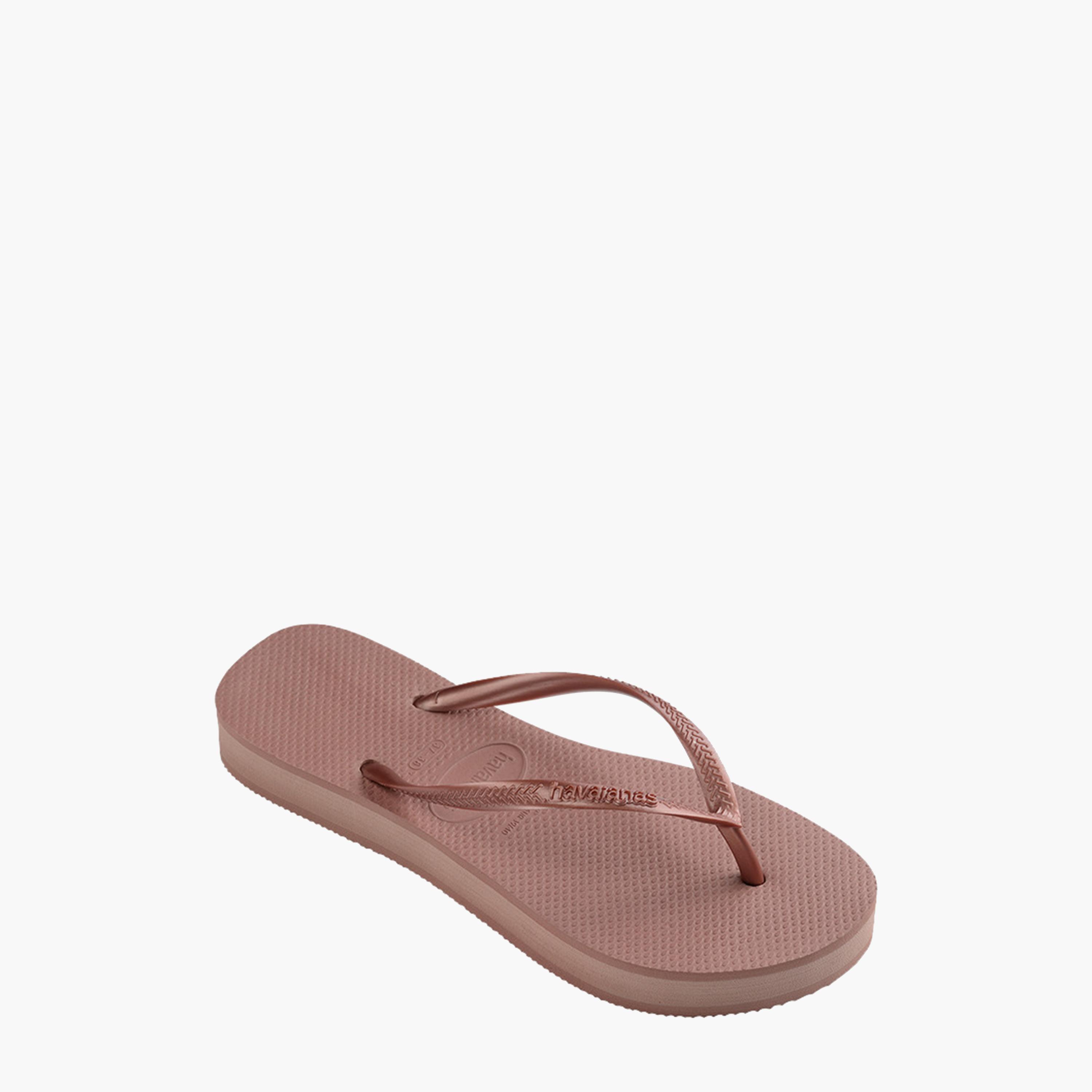 هافاياناس- شبشب اصبع للنساء سهل الارتداء | 4144537.3544-women-shoes-flipflopsandslides-image-2