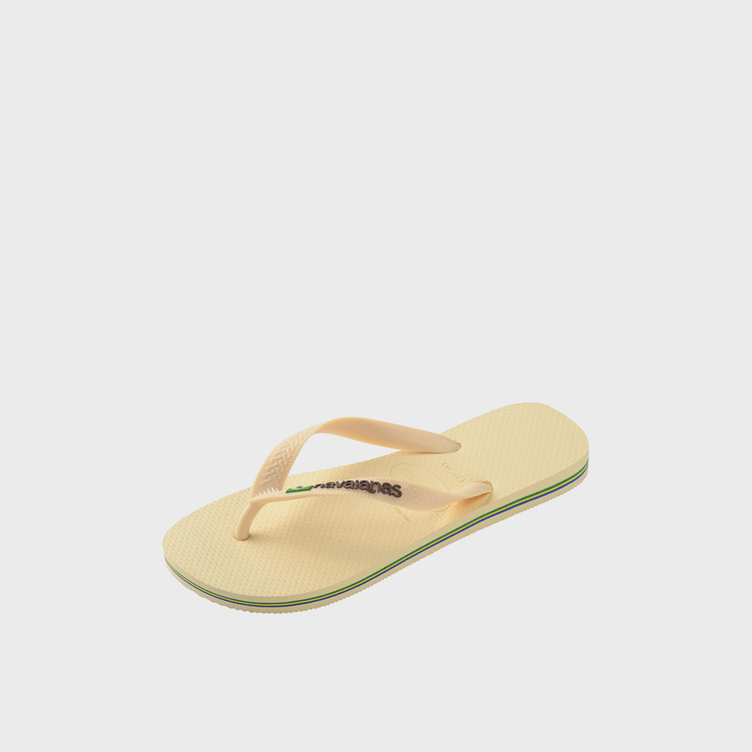 Havaianas Unisex Slip-On Top Warner Classics Thong Slippers | 4149890-9256-men-shoes-flipflopsandslides-image-6