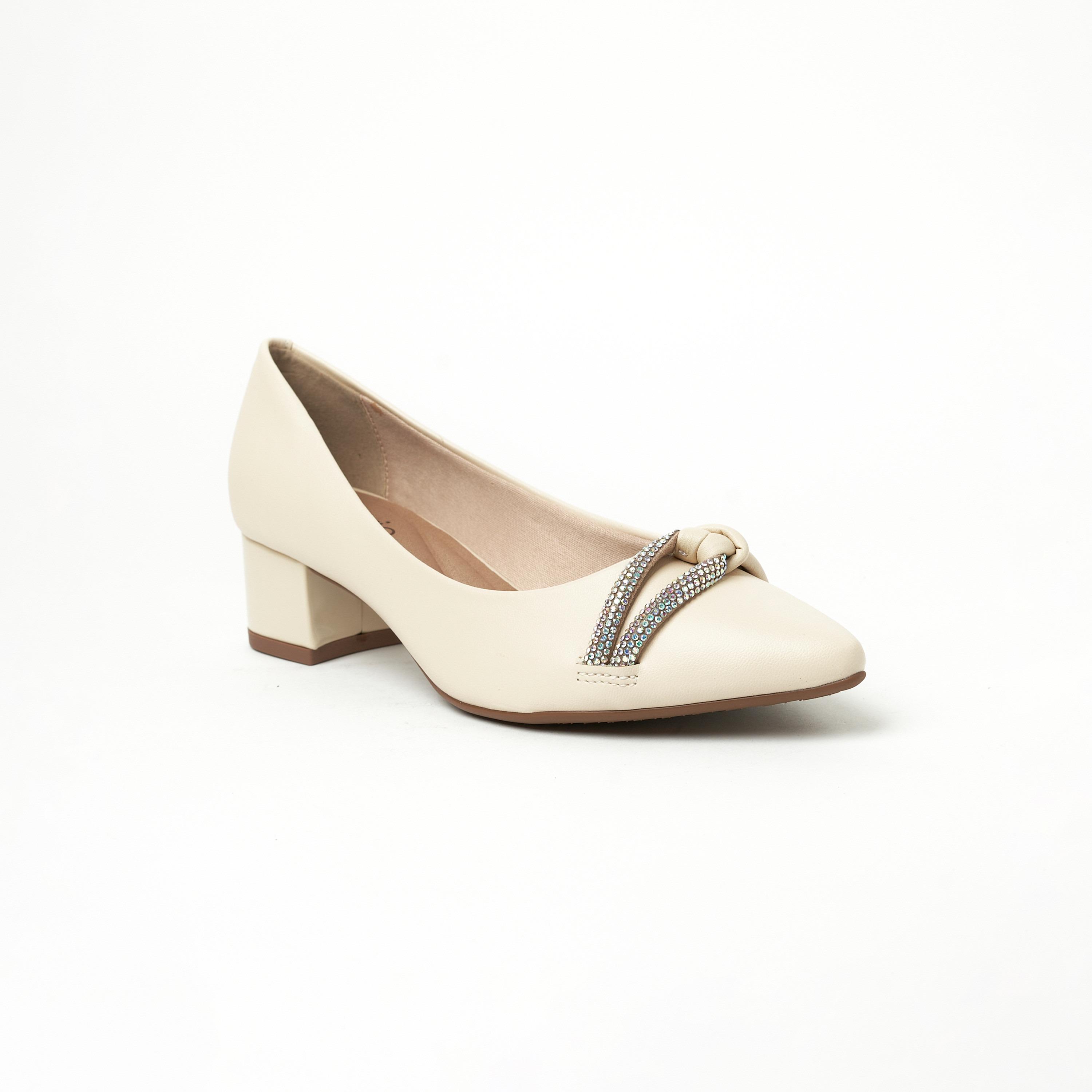 بيرا ريو- حذاء نسائي كعب مربع سهل الارتداء بتفاصيل مزخرفة | 4182-222-14187-83517-women-shoes-heels-image-1