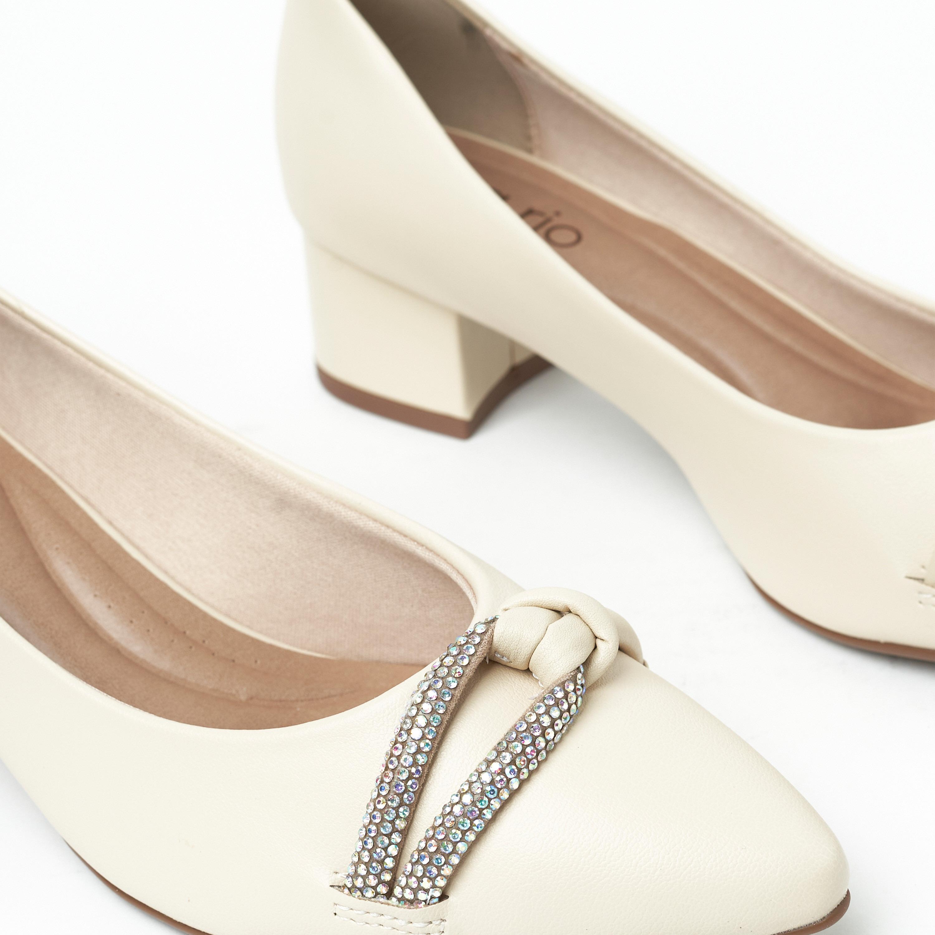 بيرا ريو- حذاء نسائي كعب مربع سهل الارتداء بتفاصيل مزخرفة | 4182-222-14187-83517-women-shoes-heels-image-5