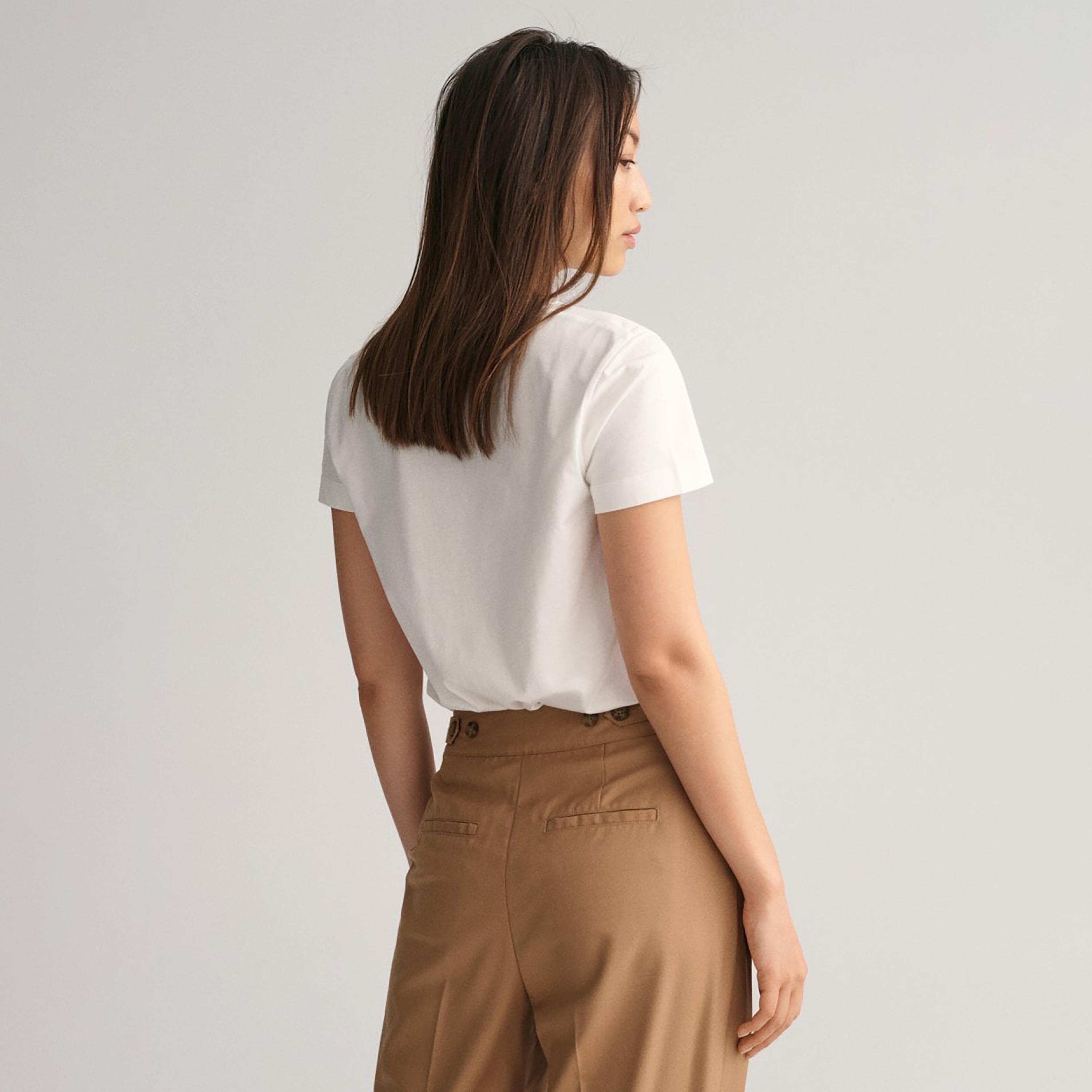 تي-شيرت جانت لوجو بأكمام قصيرة وياقة دائرية-women-clothing-tshirts-image-3