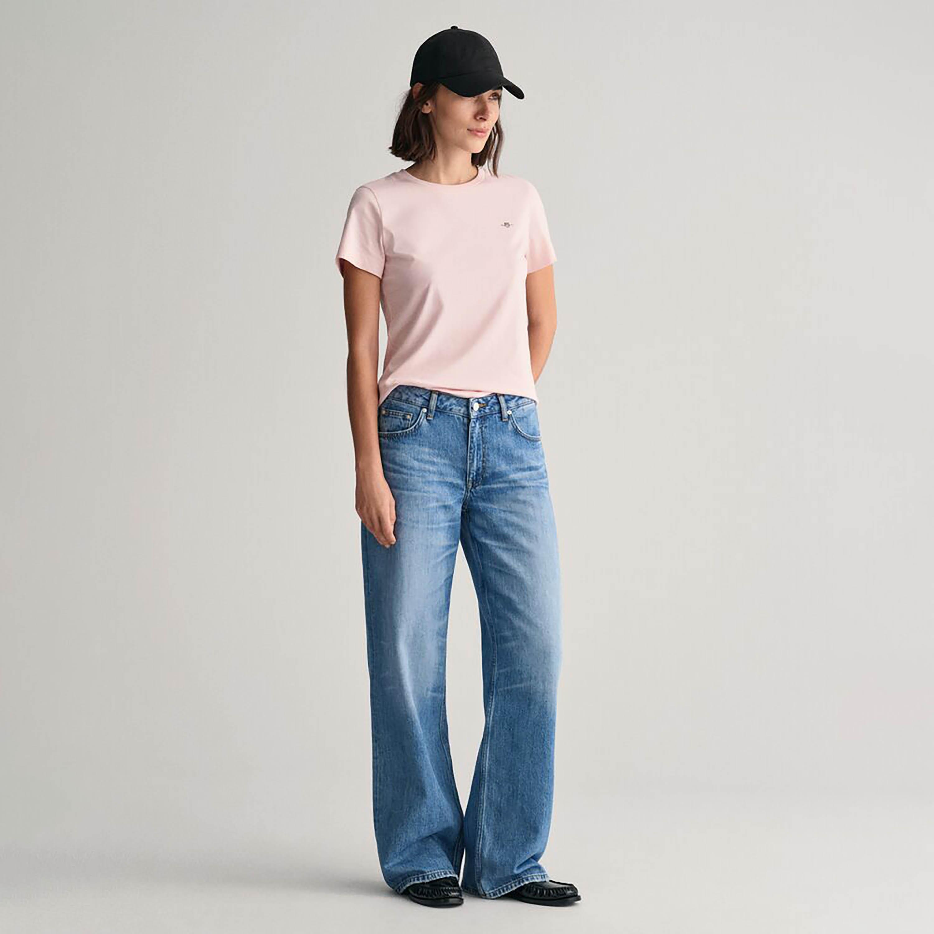 تي شيرت نسائي سادة بياقة دائرية وأكمام قصيرة من غانت-women-clothing-tshirts-image-2