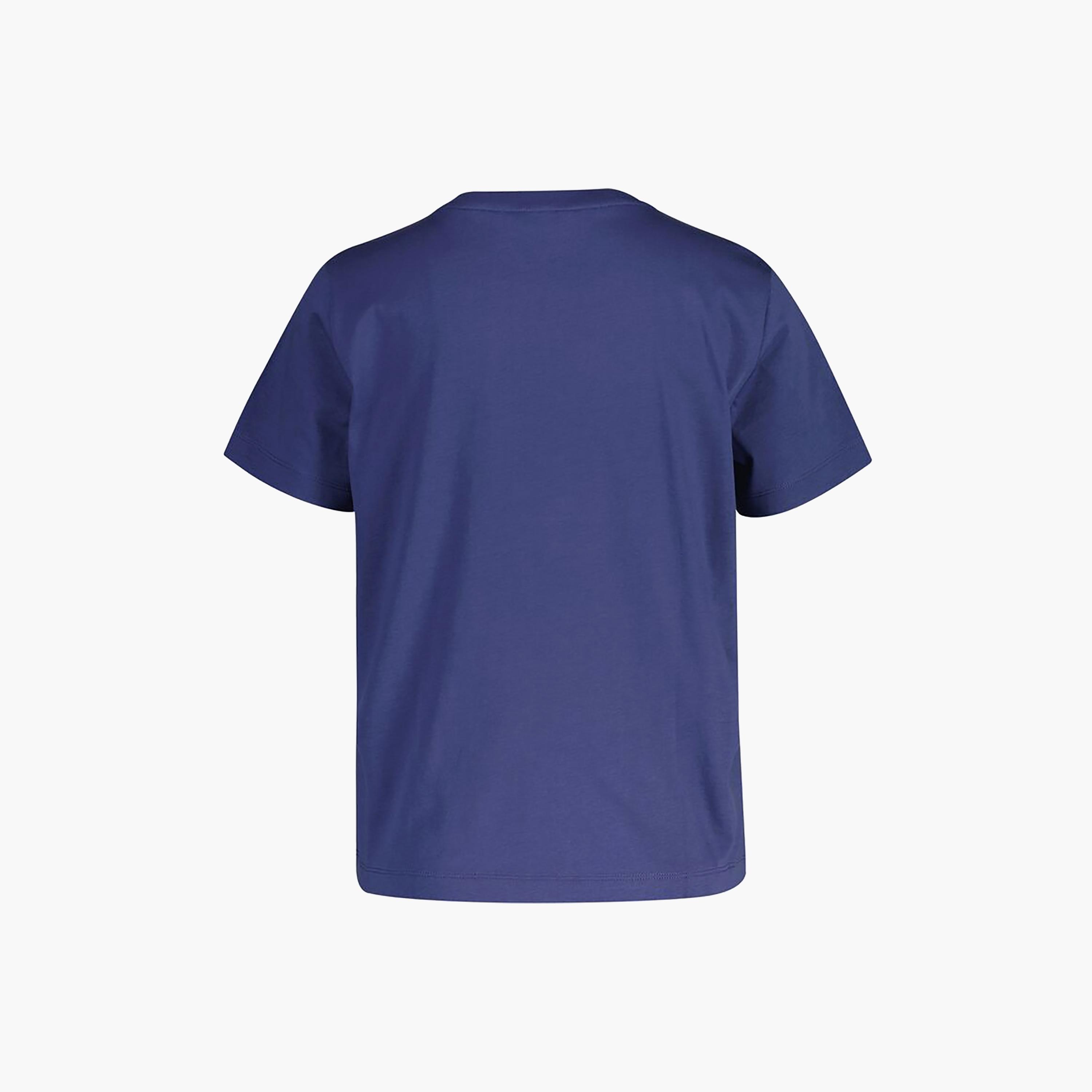 تي شيرت نسائي بأكمام قصيرة وياقة مستديرة وشعار درع مطرز من Gant-women-clothing-tshirts-image-9