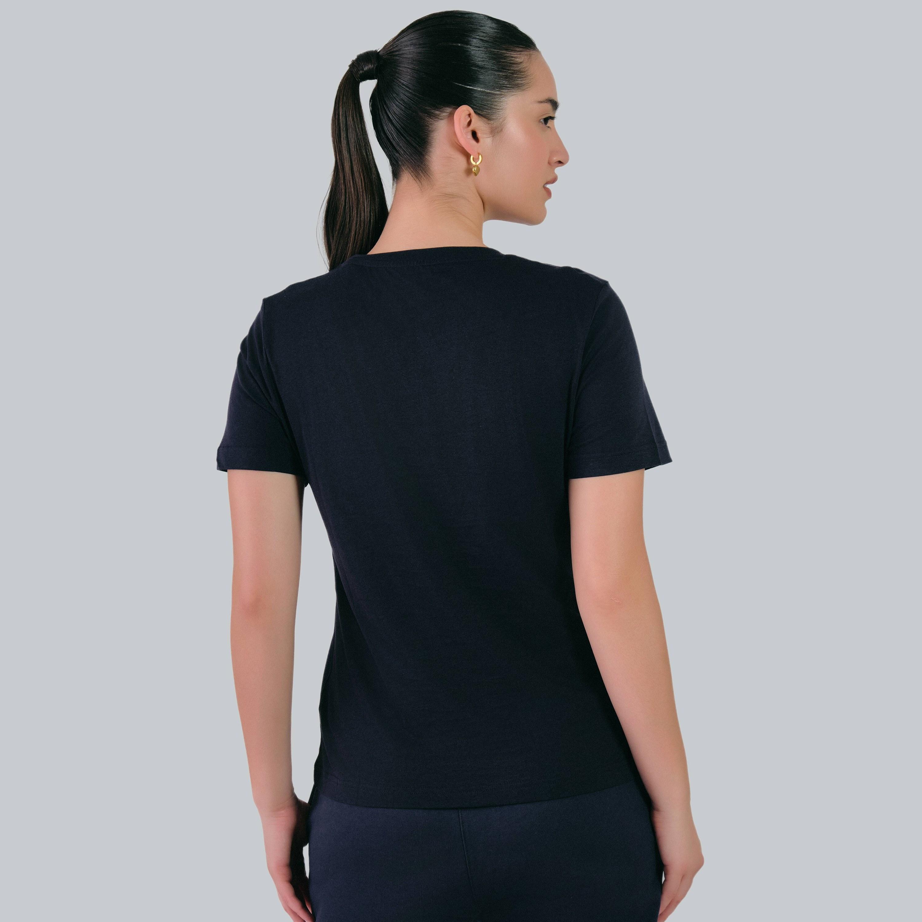 Gant Embroidered Logo Round Neck Short Sleeves Women's T-Shirt-women-clothing-tshirts-image-3