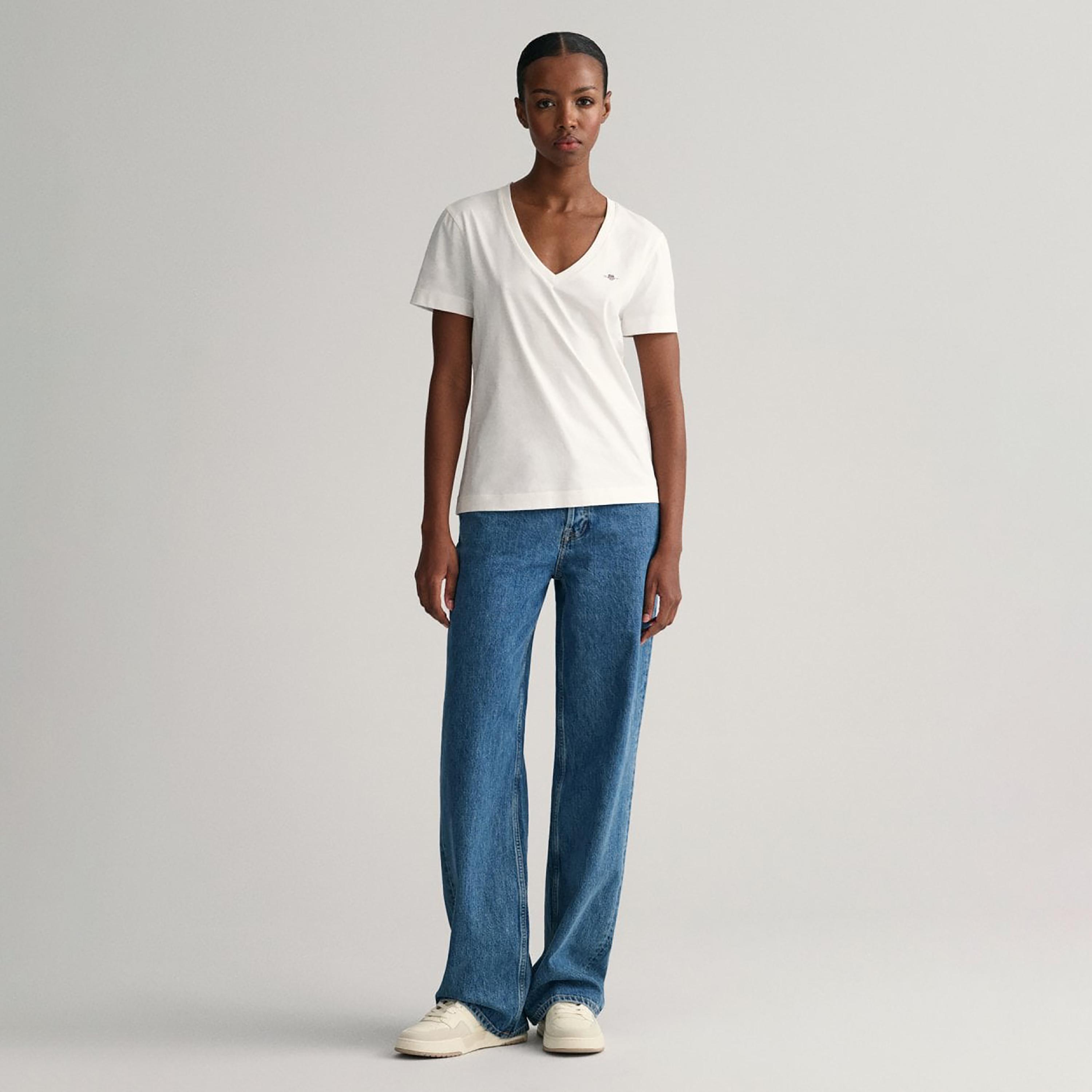 تي-شيرت جانت لوجو بأكمام قصيرة والرقبة الخامسة-women-clothing-tshirts-image-2