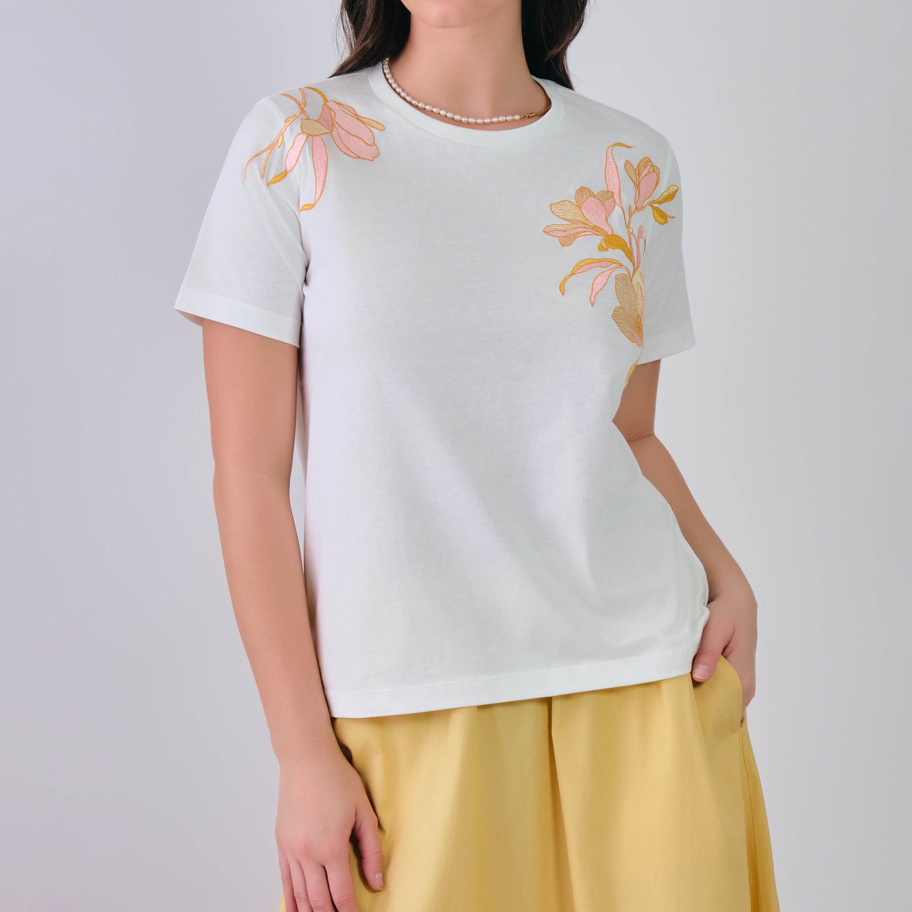 Gant Magnolia Embroidery Round Neck Short Sleeves Women's T-Shirt-women-clothing-tshirts-image-5