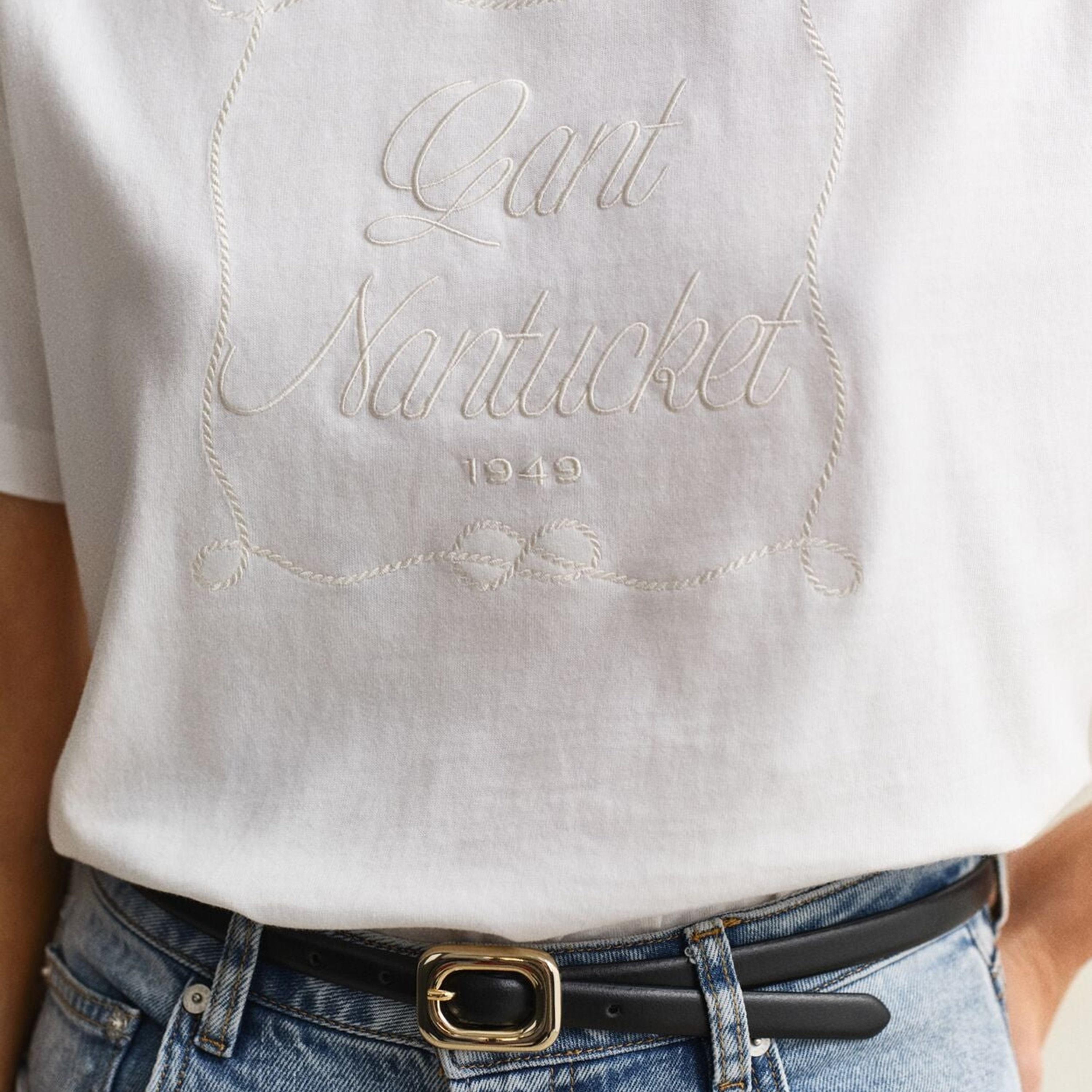 Gant Embroidered Crew Neck Short Sleeves Women's T-Shirt-women-clothing-tshirts-image-5