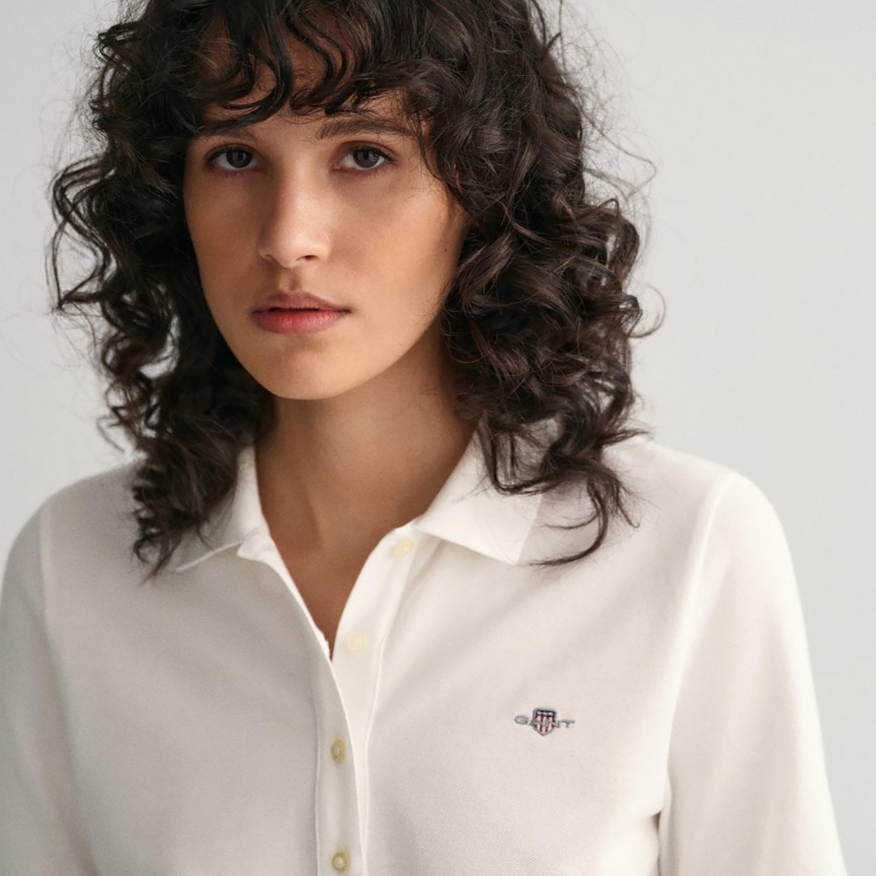تي-شيرت بولو من جانت لوجو التفاصيل بأكمام طويلة وياقة-women-clothing-tshirts-image-3