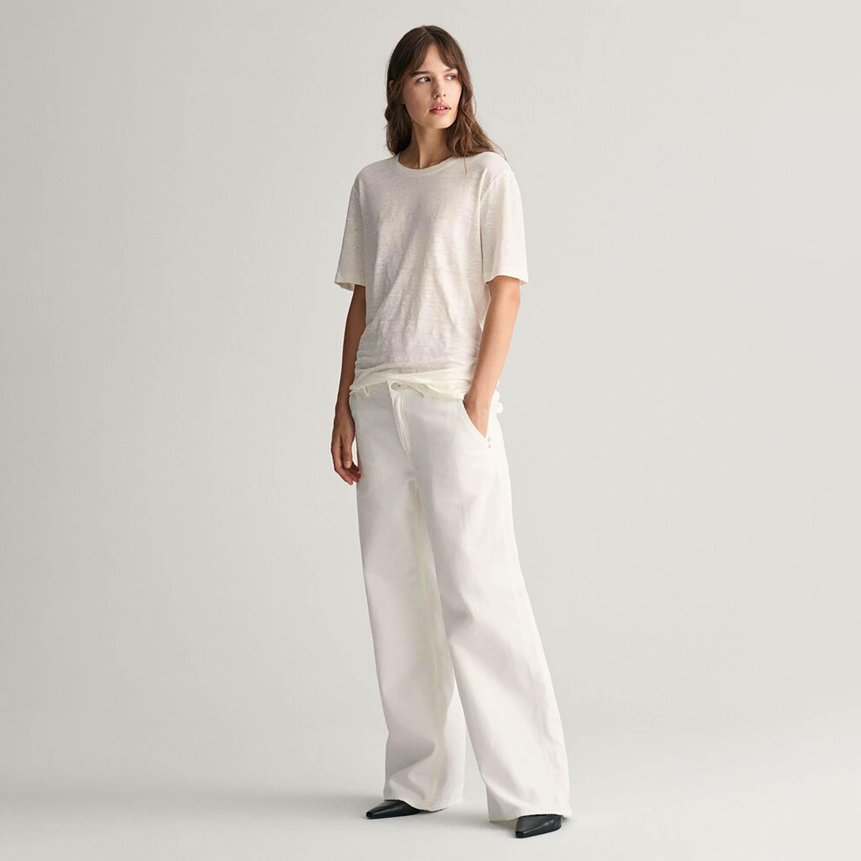 Gant Plain Round Neck Short Sleeves Women's T-Shirt-women-clothing-tshirts-image-2