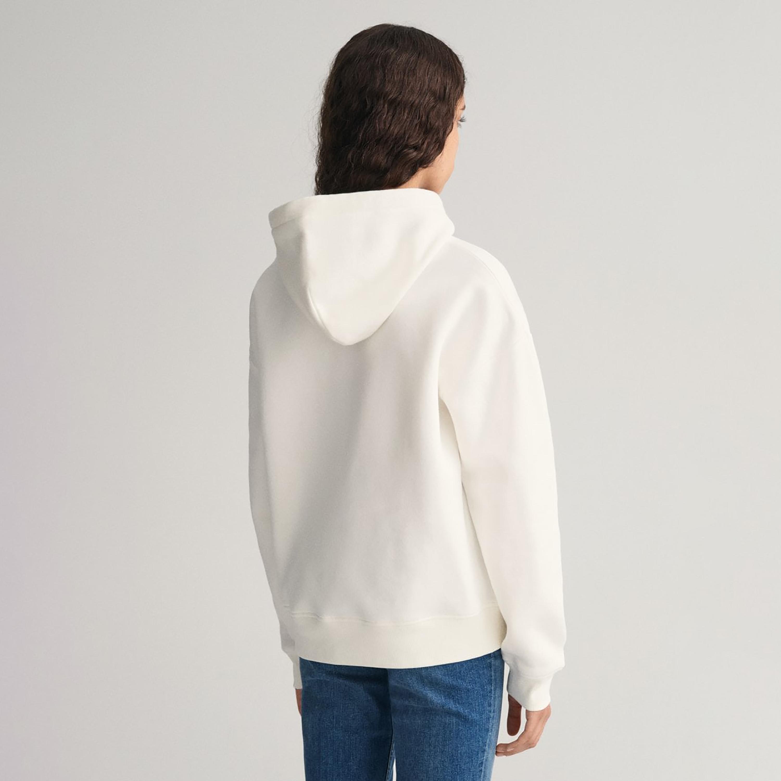 هودي بأكمام طويلة وشعار مطرز من جانت مع جيب الكنغر-women-clothing-hoodiesandsweatshirts-hoodies-image-3