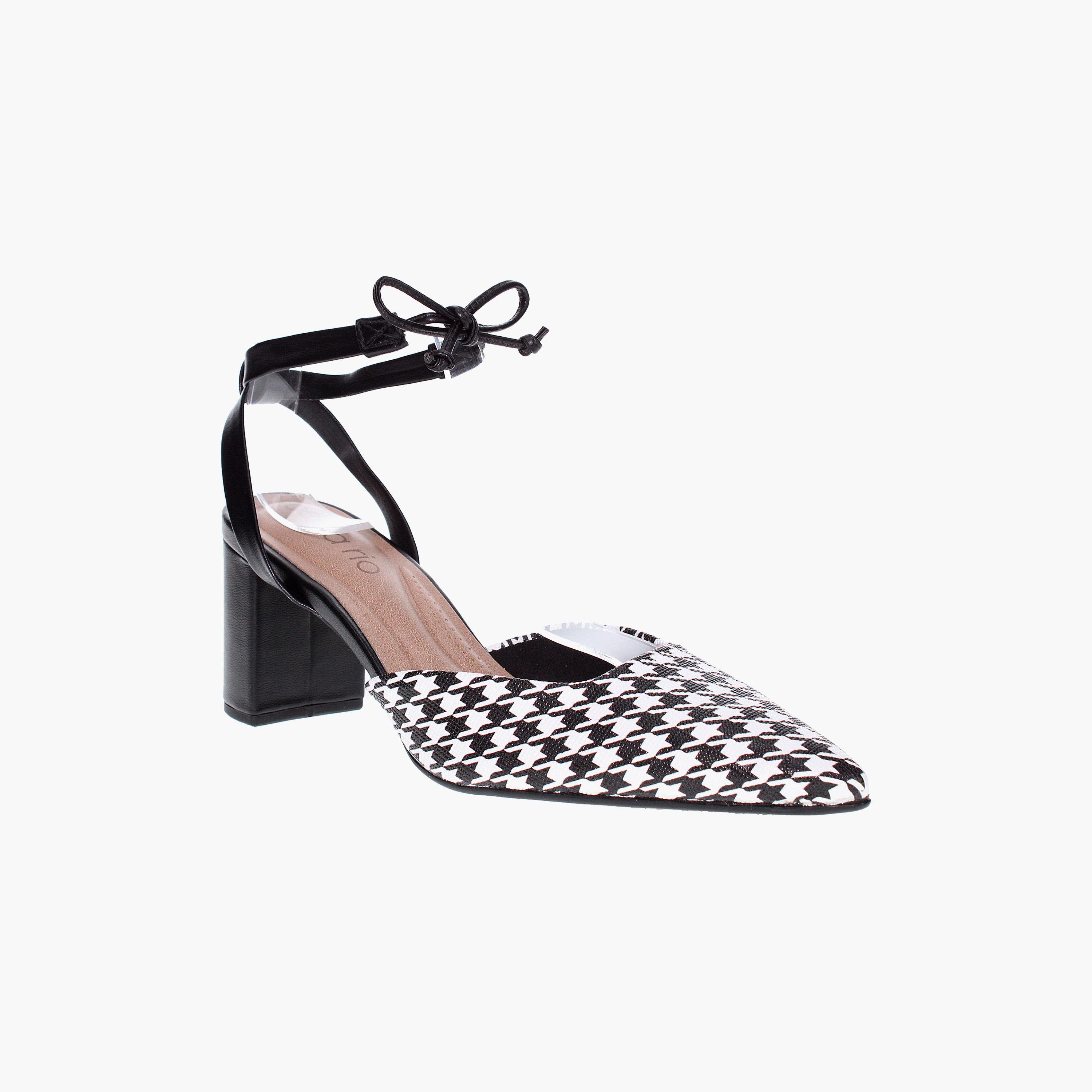 حذاء بمبز نسائي من بيرا ريو بكعب بلوك مع رباط للكاحل | 4241-222-26076-women-shoes-heels-image-1