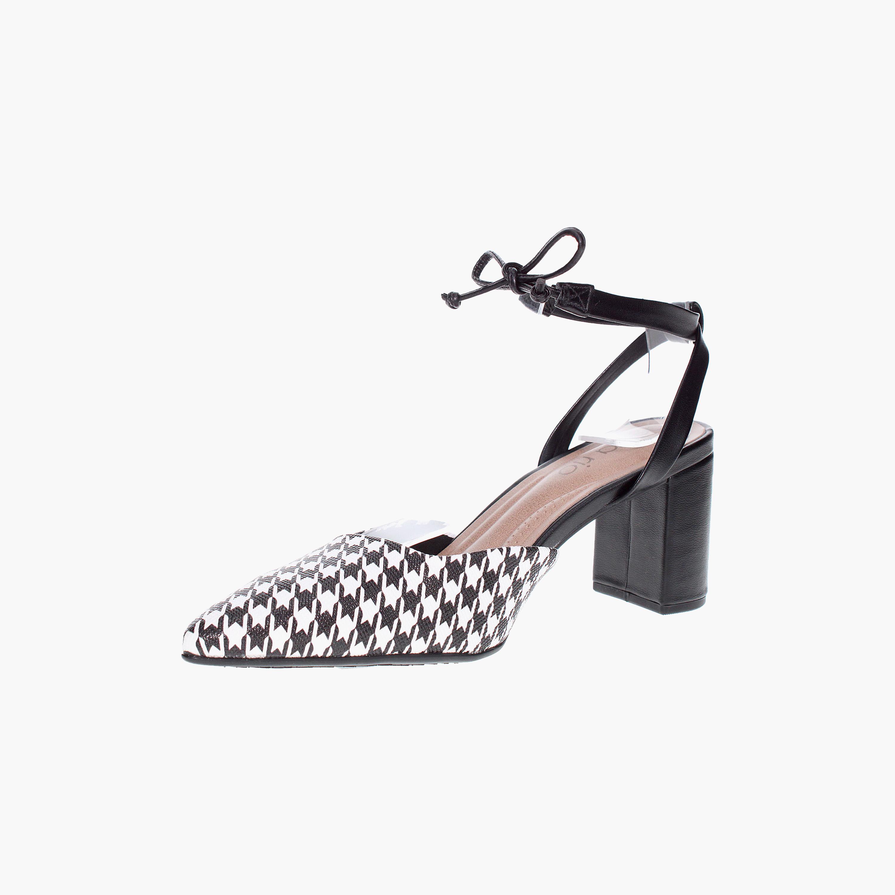 حذاء بمبز نسائي من بيرا ريو بكعب بلوك مع رباط للكاحل | 4241-222-26076-women-shoes-heels-image-3