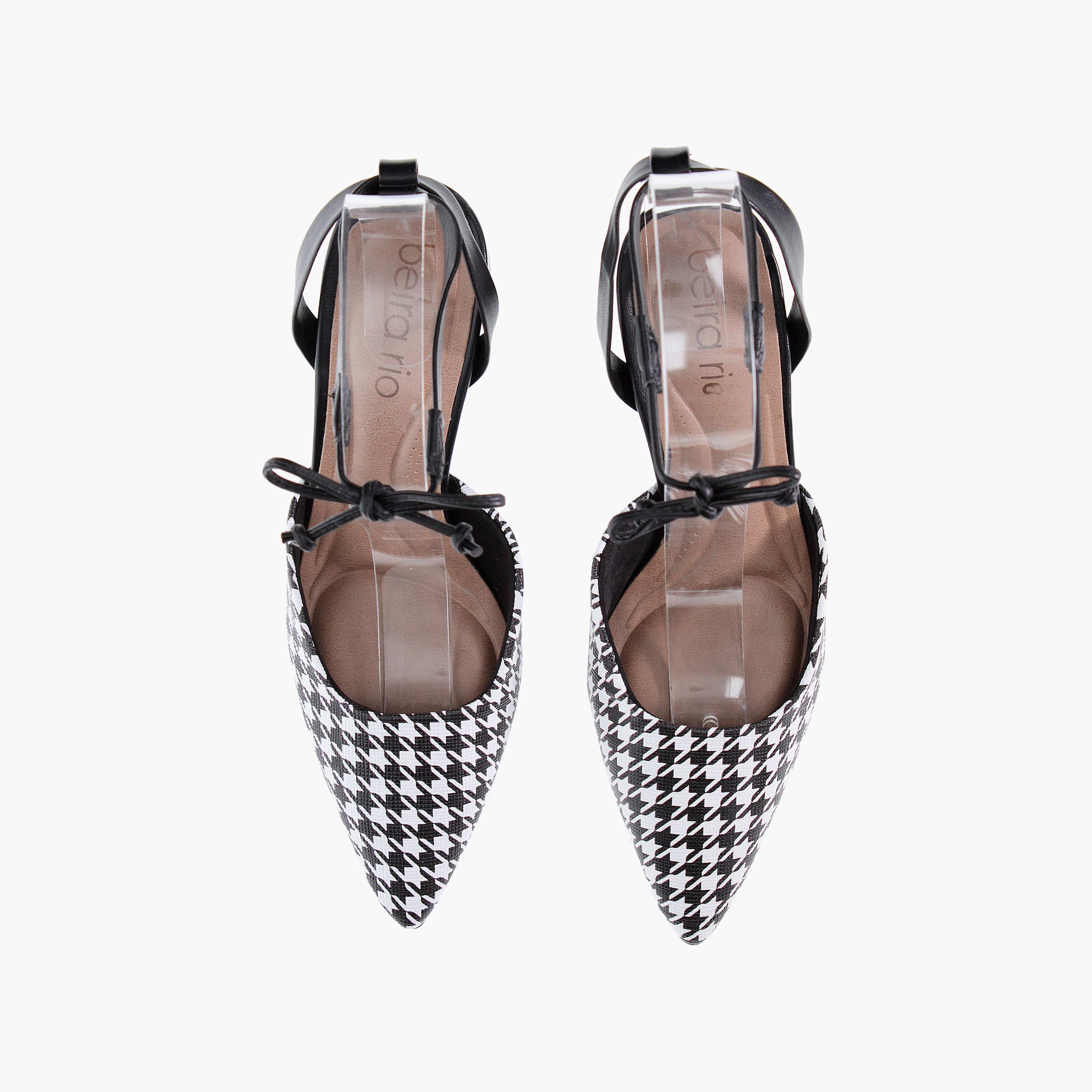 حذاء بمبز نسائي من بيرا ريو بكعب بلوك مع رباط للكاحل | 4241-222-26076-women-shoes-heels-image-5