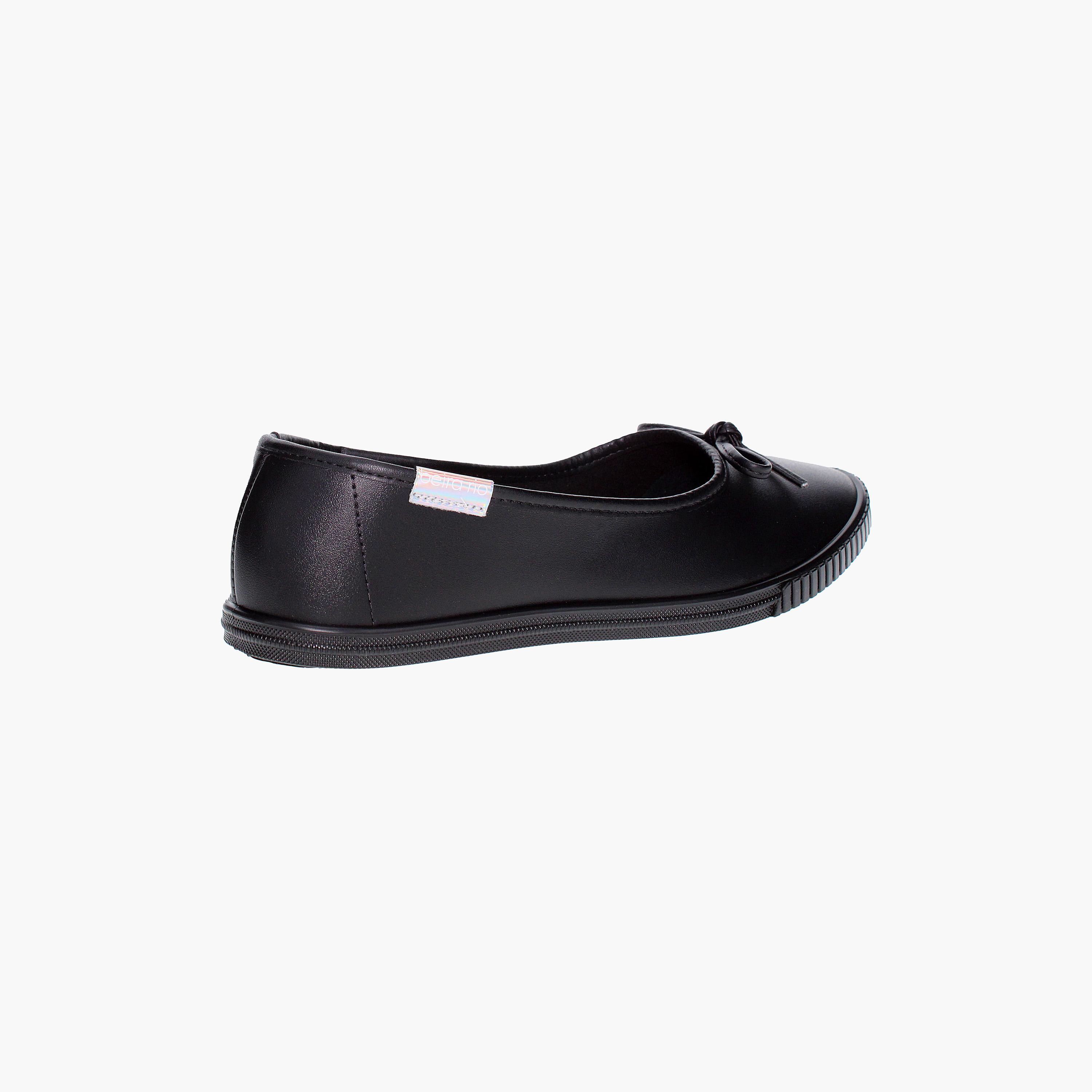 حذاء كاجوال نسائي من بيرا ريو ذو سلیب آن مع مزين فيونكة | 4297-204-7800-women-shoes-loafersandmoccasins-image-2