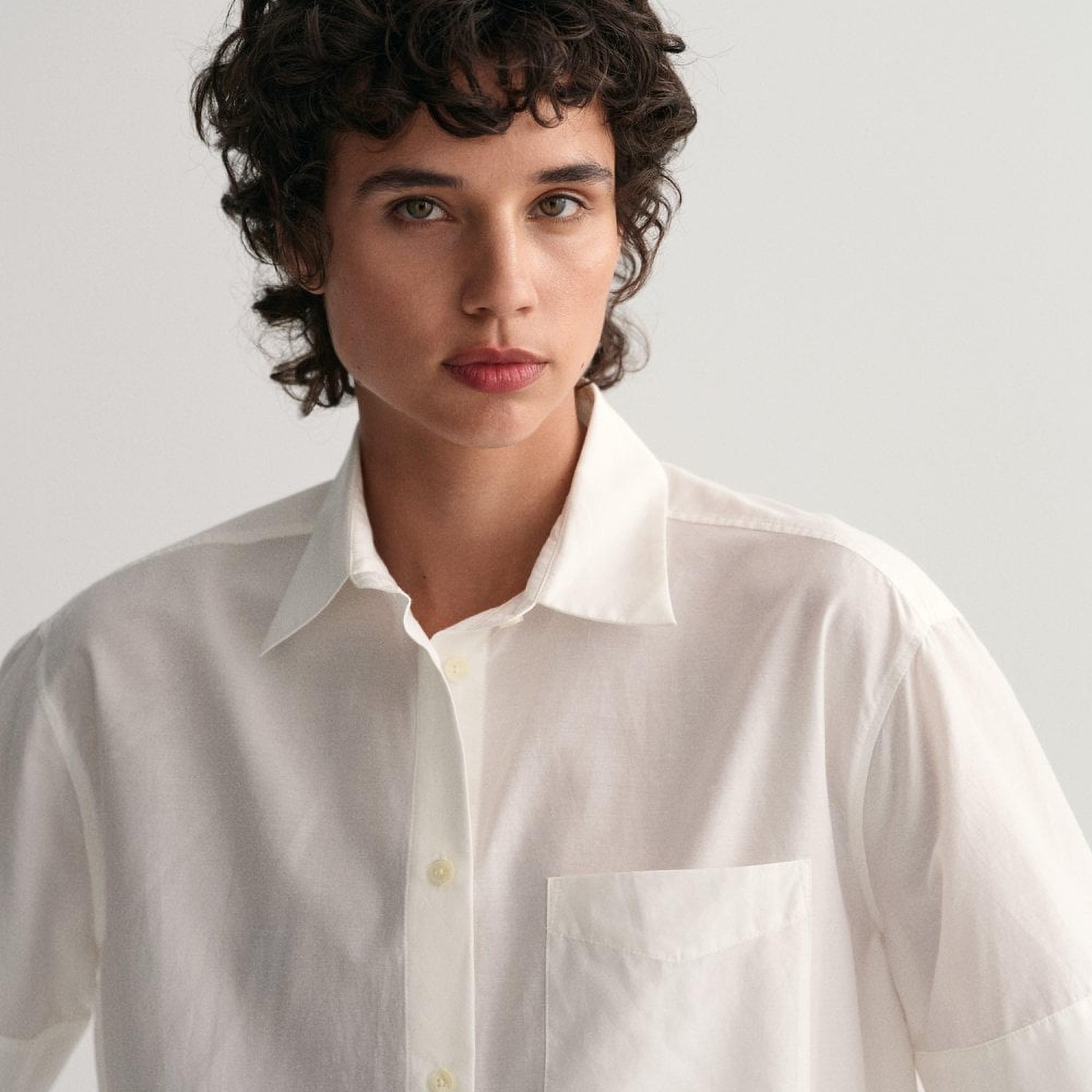 قميص نسائي بأكمام قصيرة بياقة بسيطة من غانت مريح-women-clothing-shirtsandblouses-shirts-image-2