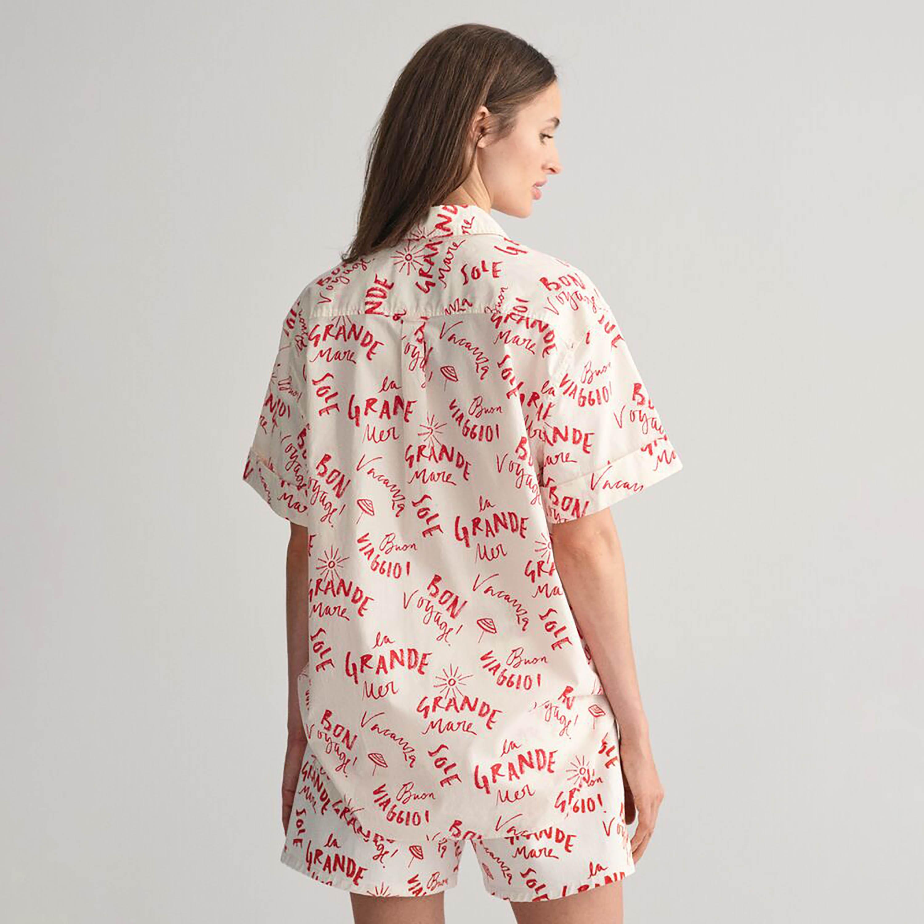 قميص نسائي بأكمام قصيرة وياقة وطباعة مطبعية من Gant-women-clothing-shirtsandblouses-shirts-image-4