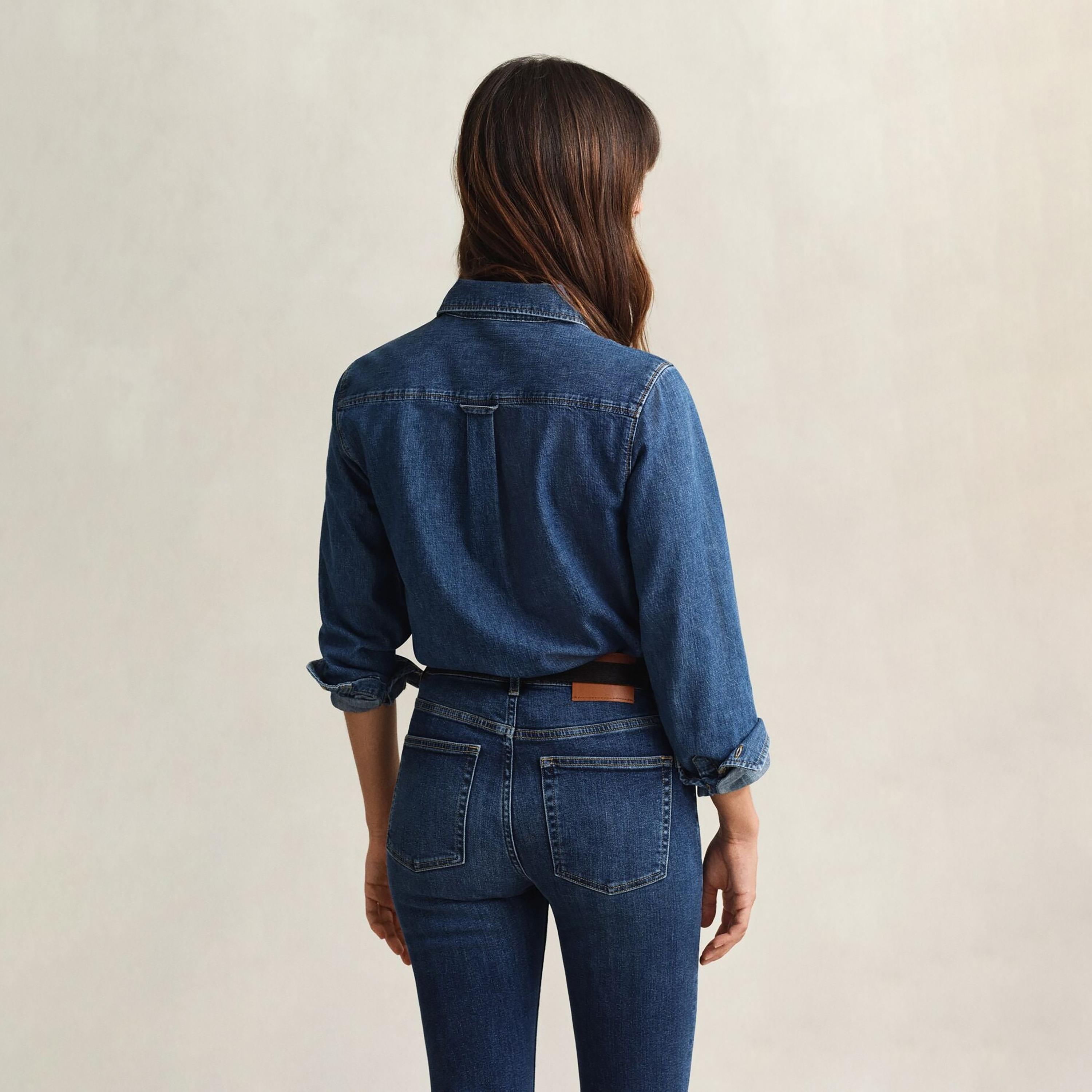 Gant Regular Fit Washed Spread Collar Long Sleeves Women's Denim Shirt-women-clothing-shirtsandblouses-shirts-image-4