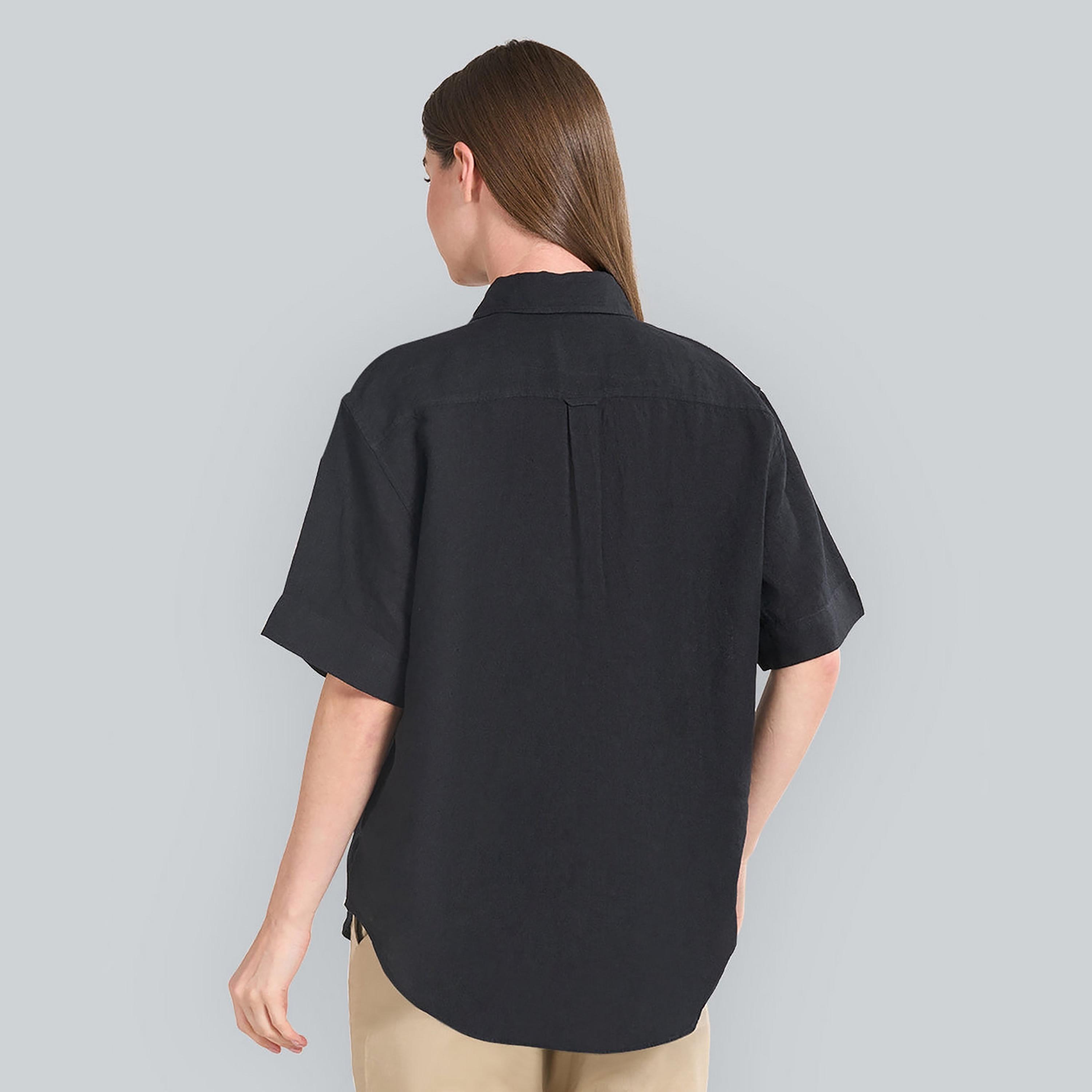 قميص كتان نسائي بقصة مريحة وسادة وياقة مدببة وأكمام قصيرة من غانت-women-clothing-shirtsandblouses-shirts-image-4