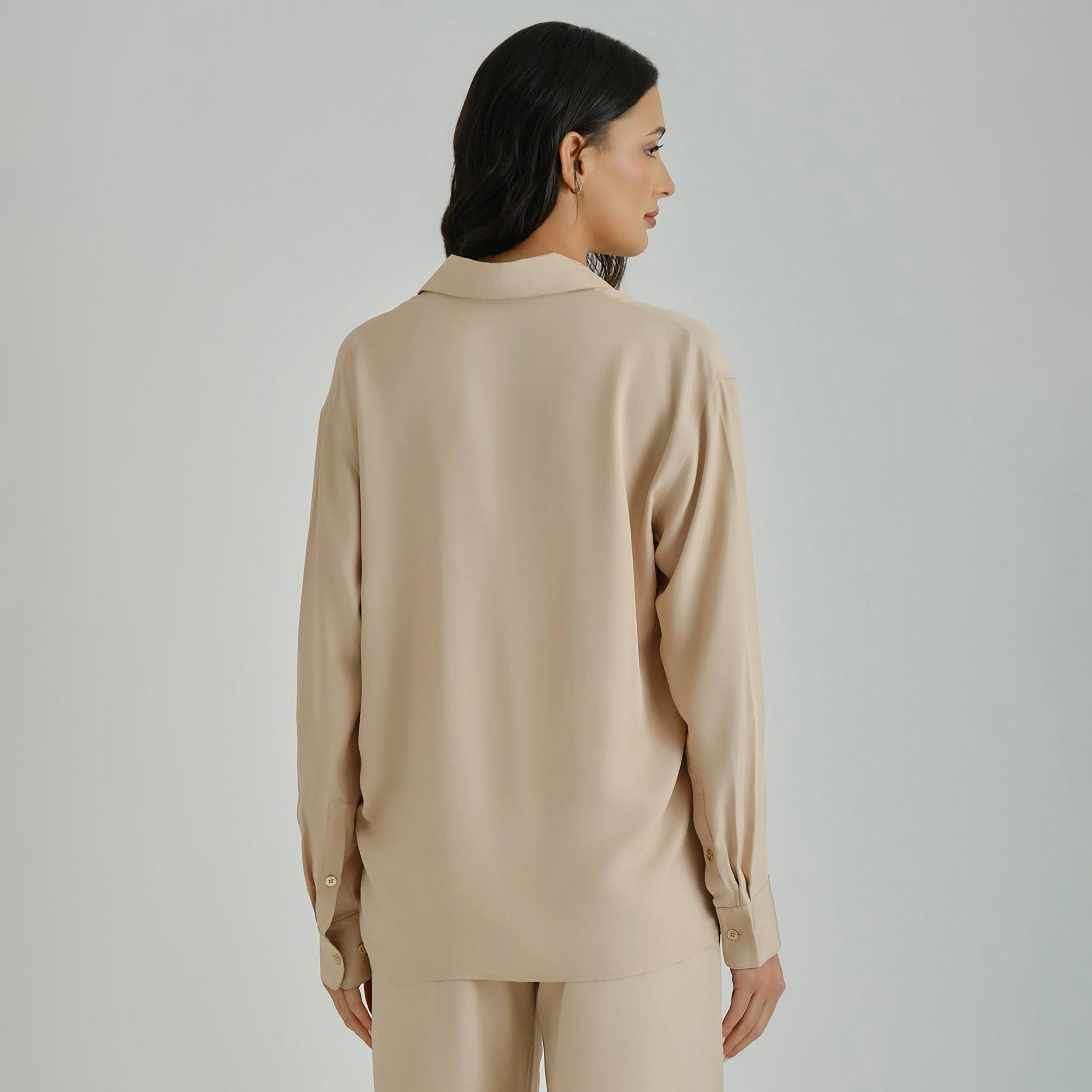 بلوزة نسائية بقصة عادية وسادة بياقة كلاسيكية وأكمام طويلة من غانت-women-clothing-shirtsandblouses-blouses-image-4