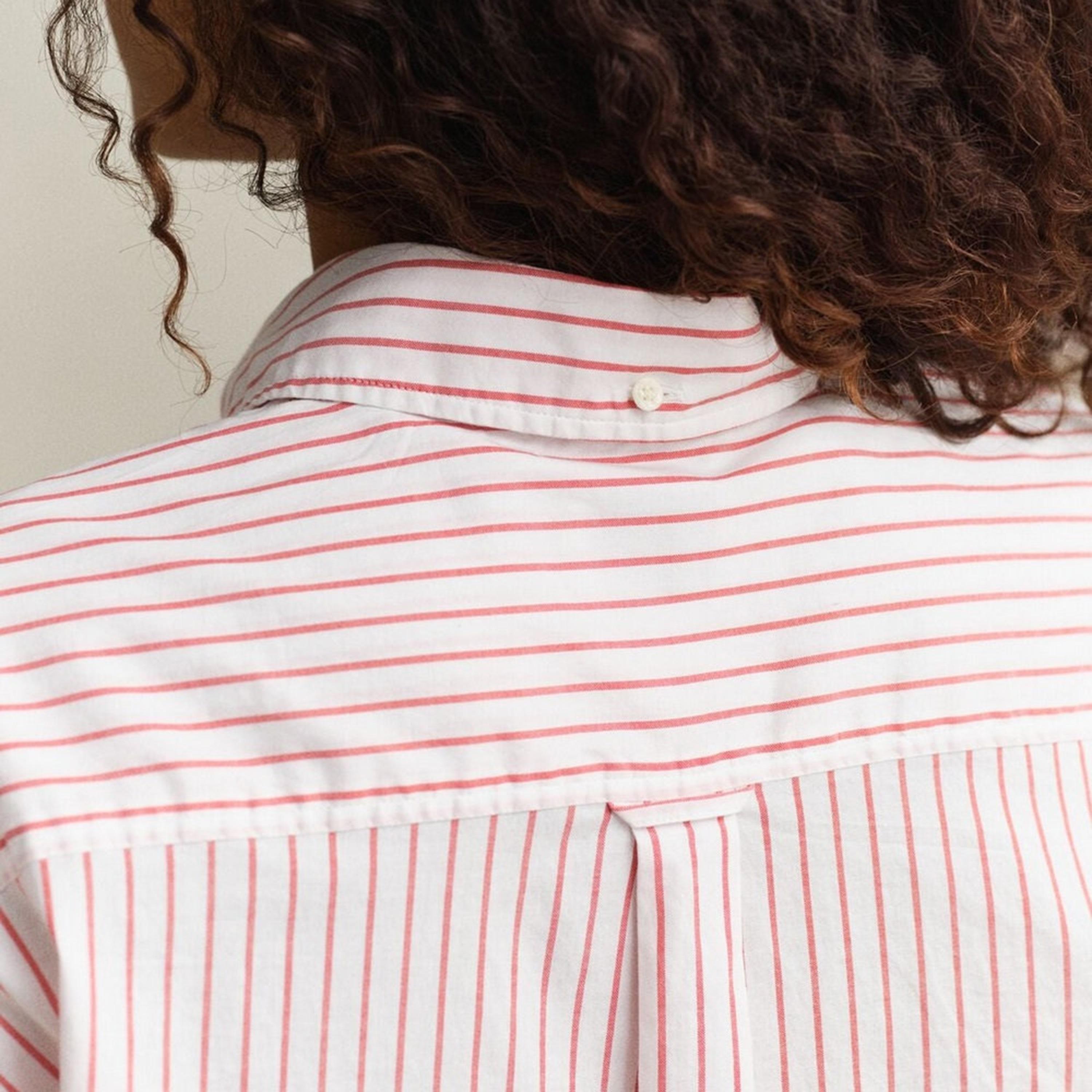 قميص نسائي بقصة مريحة ومخطط بياقة بأزرار وأكمام طويلة من غانت-women-clothing-shirtsandblouses-shirts-image-5