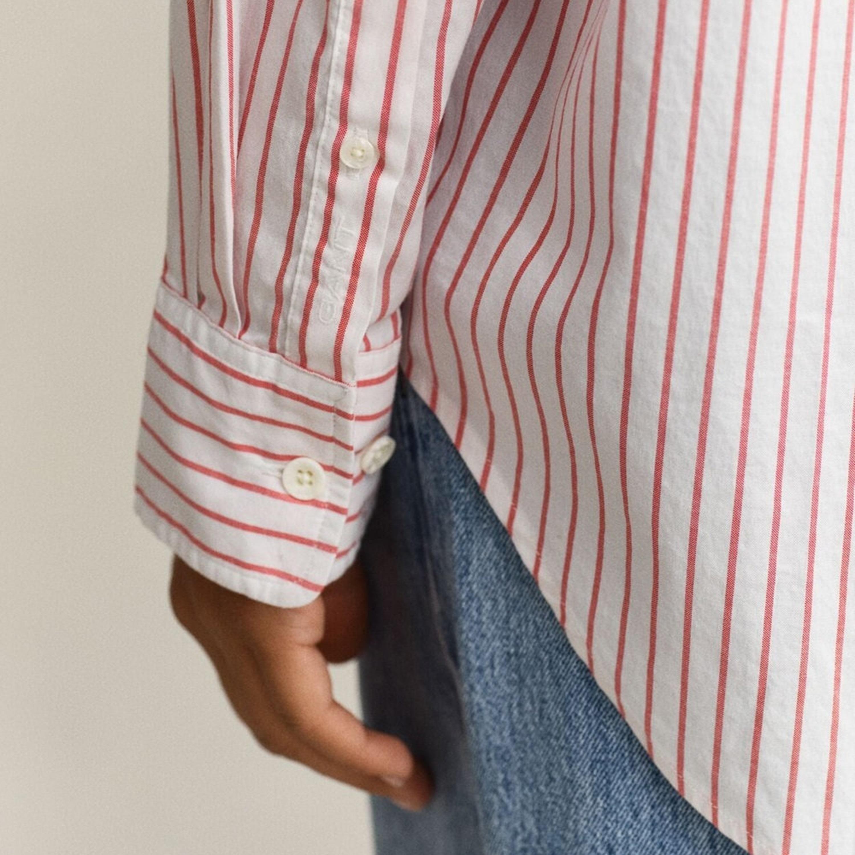 قميص نسائي بقصة مريحة ومخطط بياقة بأزرار وأكمام طويلة من غانت-women-clothing-shirtsandblouses-shirts-image-6