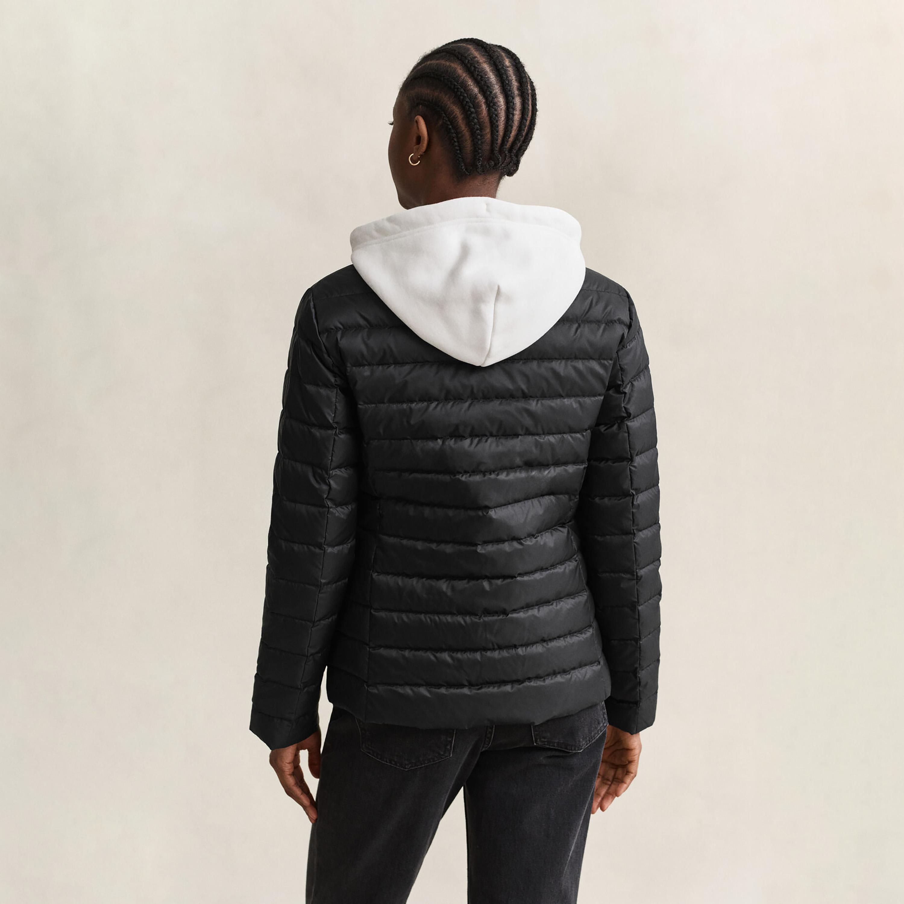 جاكيت منفوخ بياقة مرتفعة وأكمام طويلة ومبطن بالكابتون حريمي من غانت-women-winterwear-coatsandjackets-jackets-image-4