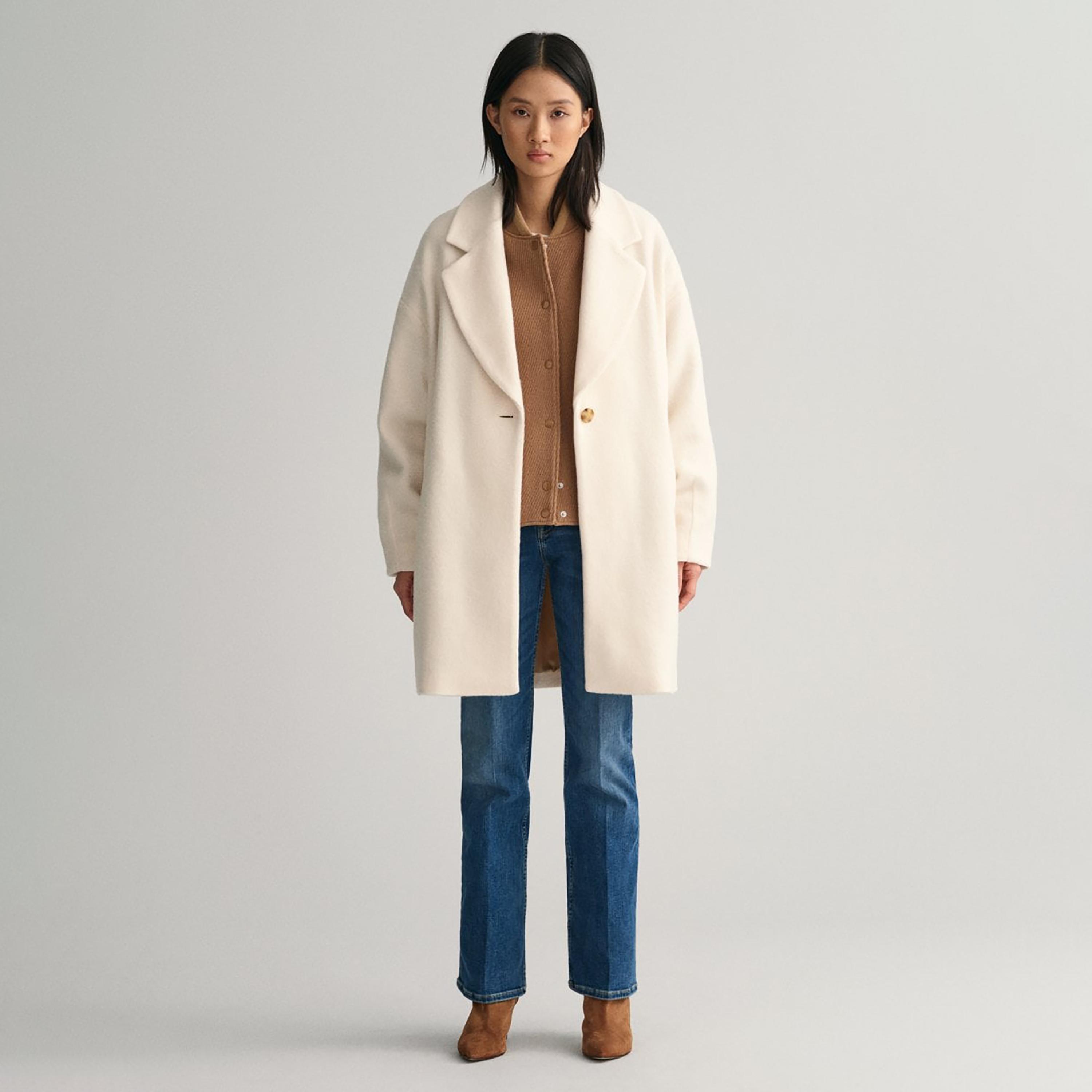 Gant Plain Notch Lapel Coat-women-clothing-coatsandjackets-coats-image-1