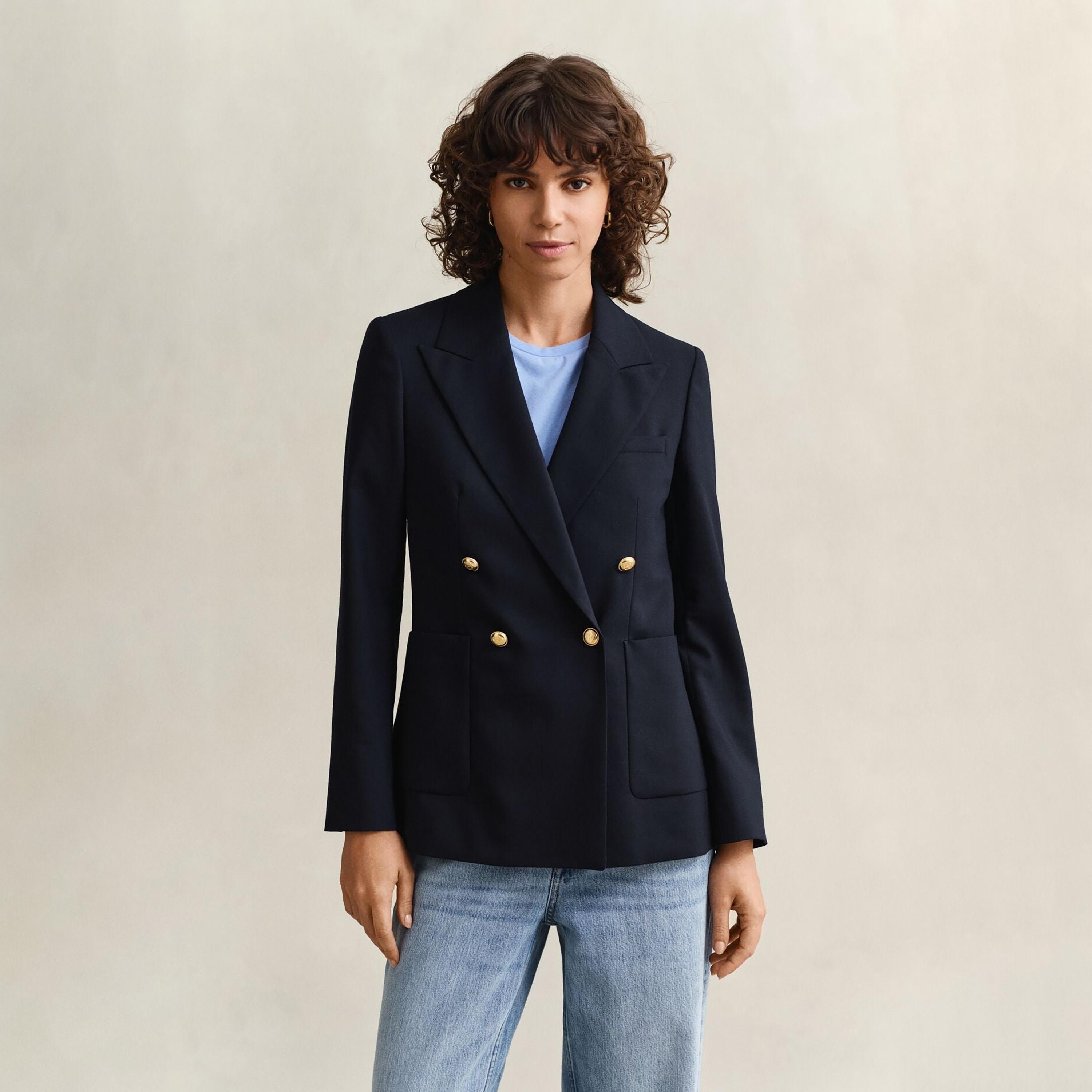 بليزر نسائي بأكمام طويلة سادة وياقة "بيك لابل" من جانت-women-clothing-coatsandjackets-blazers-image-7