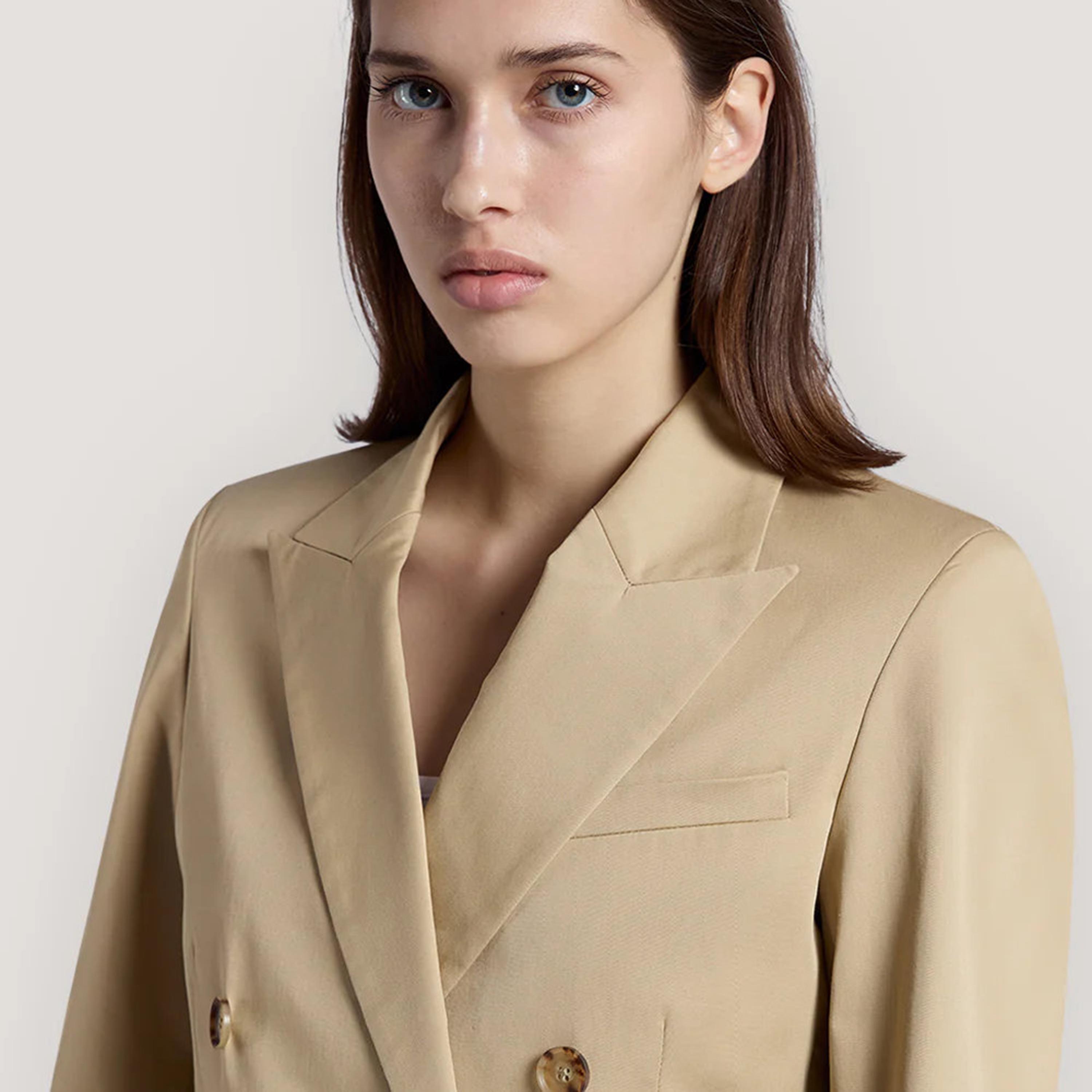 بليزر نسائي بسيط بياقة مطوية وأكمام طويلة من غانت-women-clothing-coatsandjackets-blazers-image-3