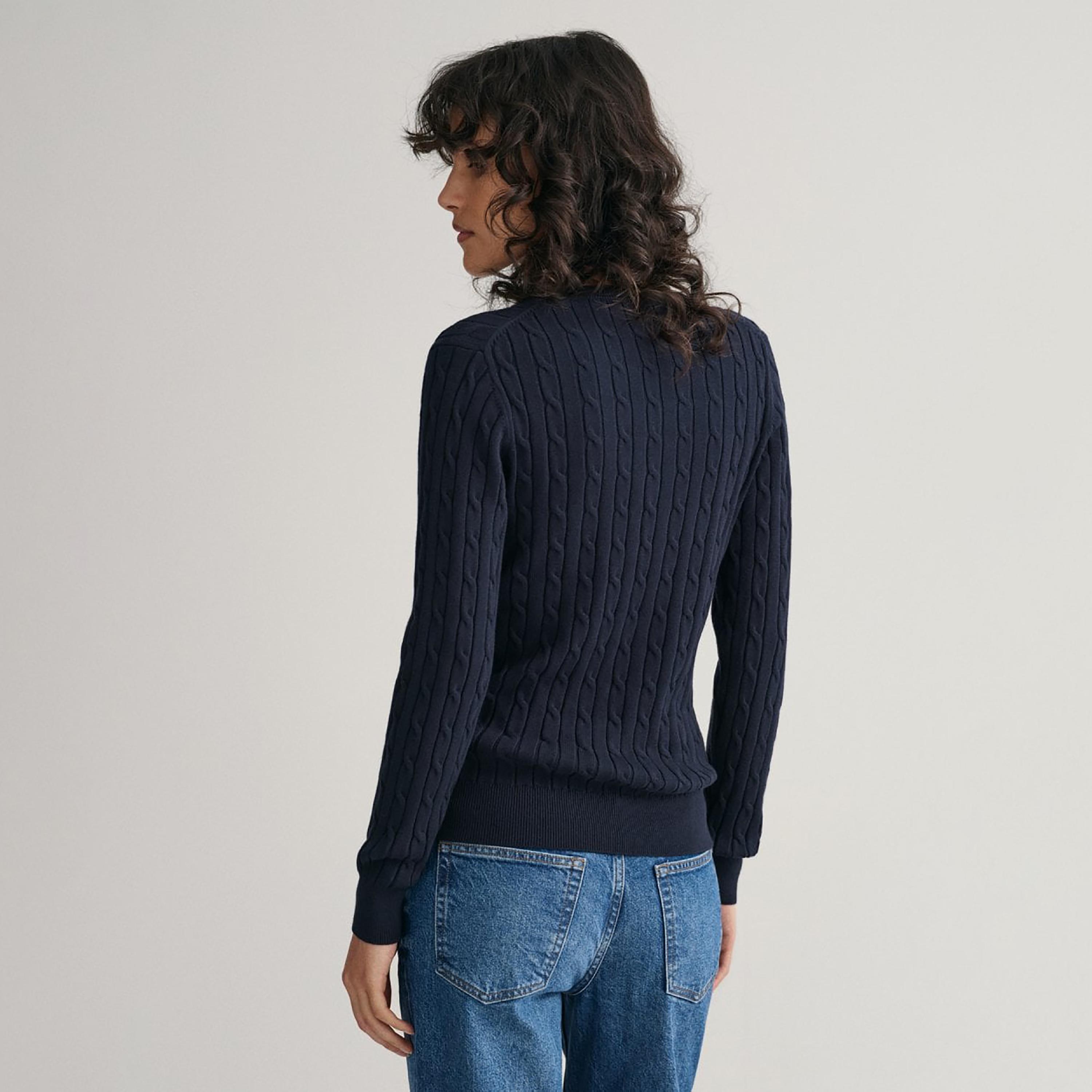 Gant Braided Knitted V-Neck Long Sleeves Sweatshirt-women-winterwear-hoodiesandsweatshirts-hoodies-image-4