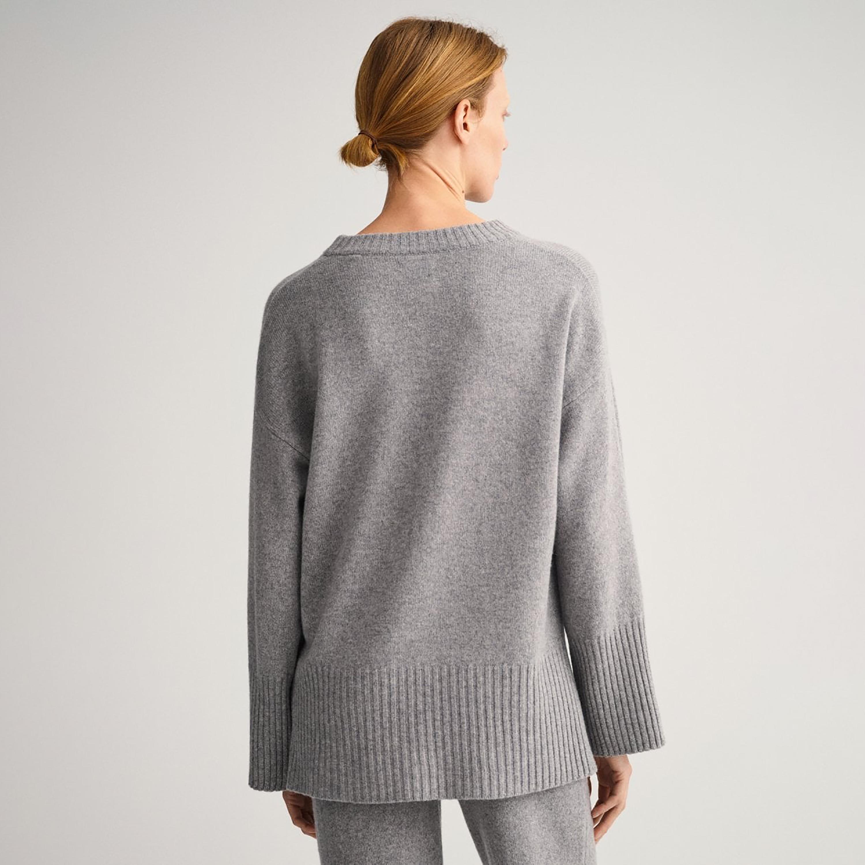 Gant Knitted Crew Neck Sweater-women-clothing-cardigansandjumpers-jumpers-image-4