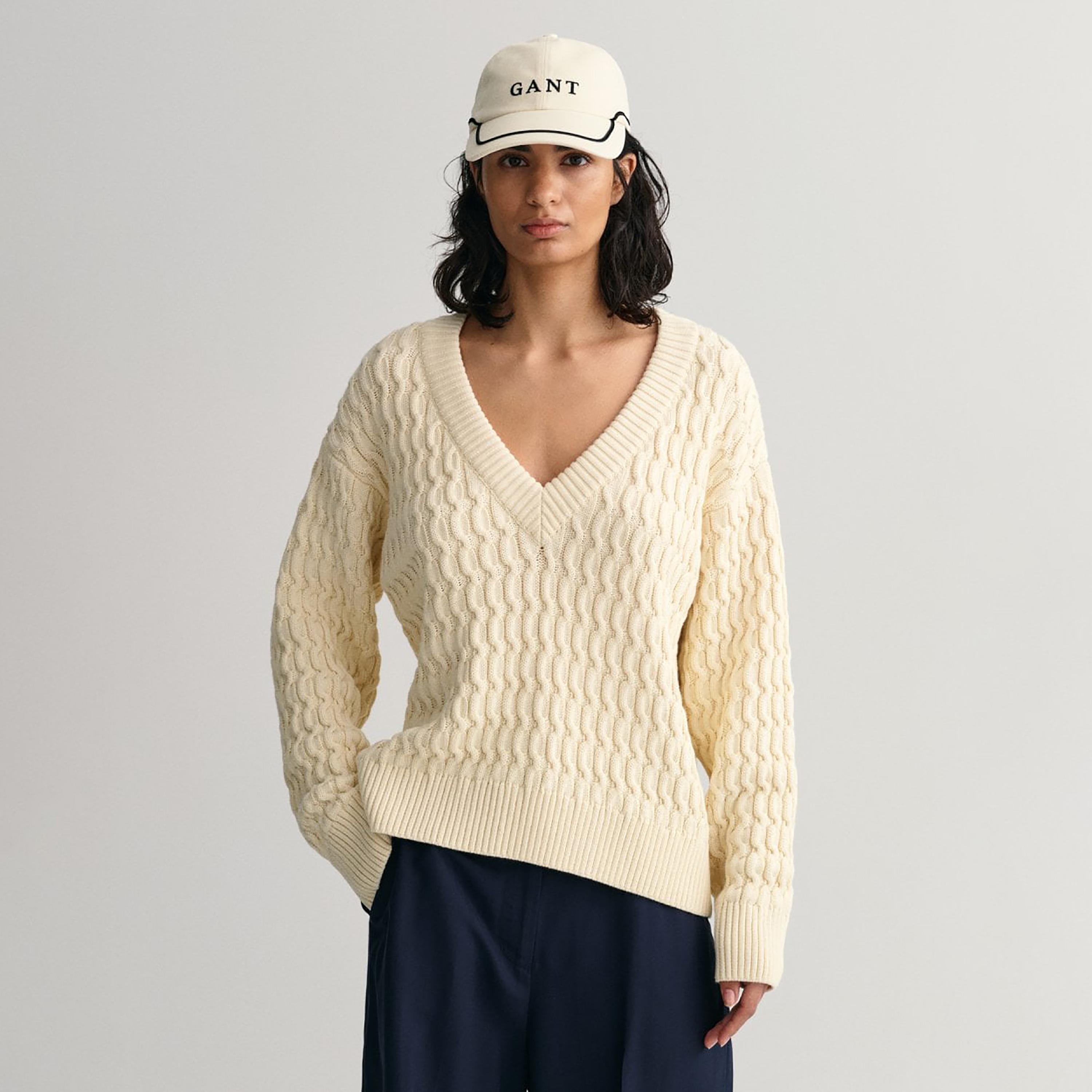 Gant Knitted V-Neck Long Sleeves Sweatshirt-women-winterwear-hoodiesandsweatshirts-hoodies-image-1