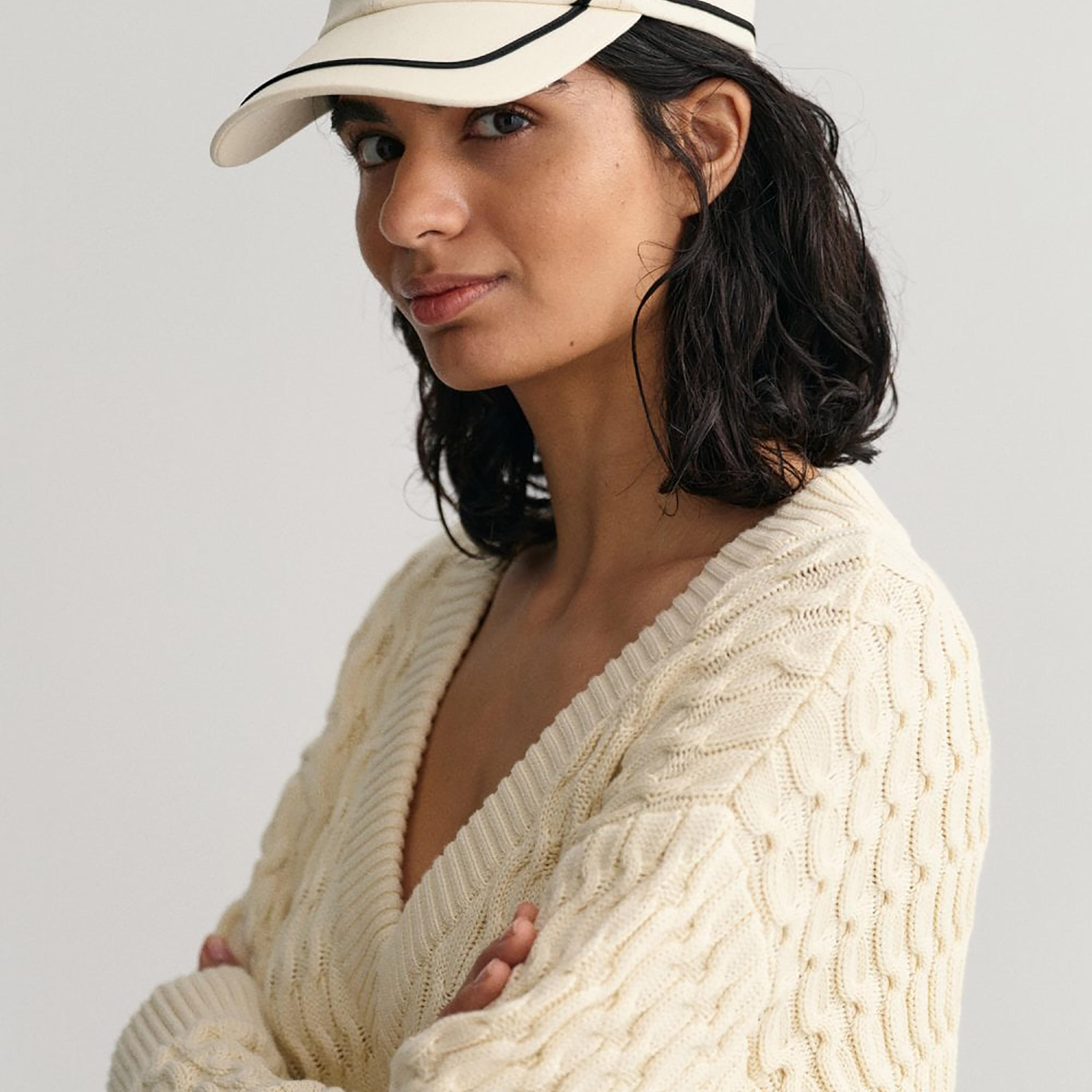 Gant Knitted V-Neck Long Sleeves Sweatshirt-women-winterwear-hoodiesandsweatshirts-hoodies-image-3
