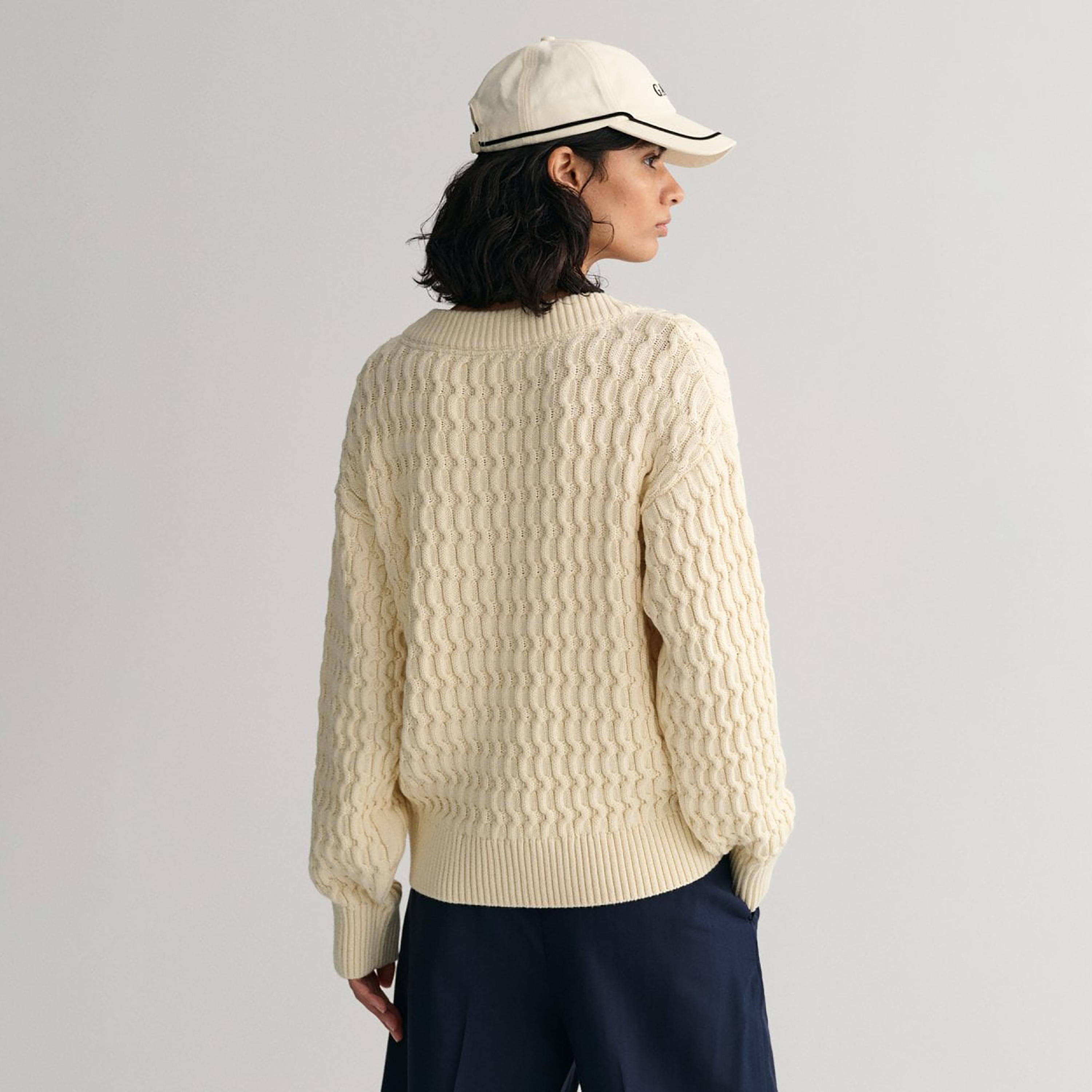 Gant Knitted V-Neck Long Sleeves Sweatshirt-women-winterwear-hoodiesandsweatshirts-hoodies-image-4