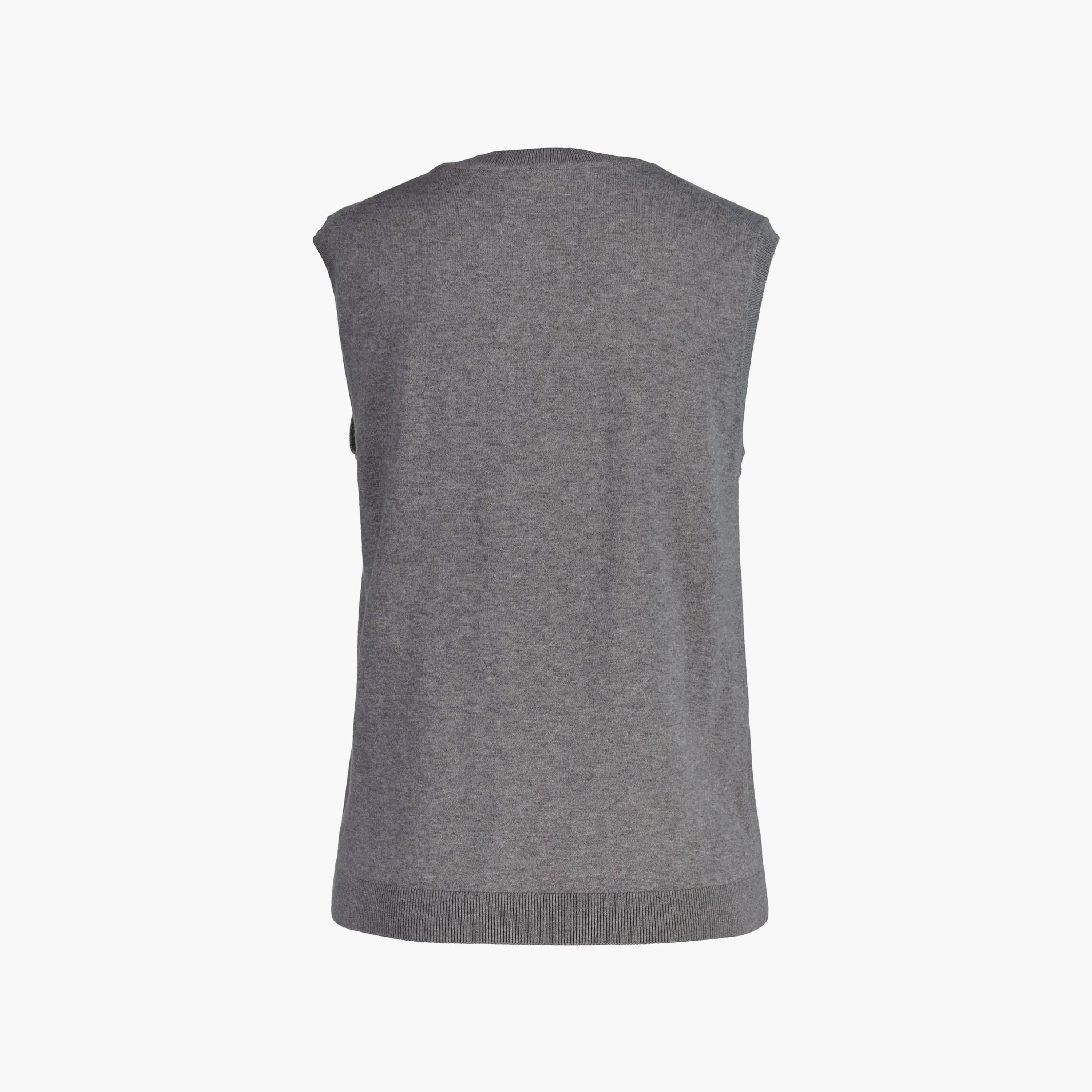 Gant Plain Round Neck Sleeveless Women's Cardigan-women-winterwear-cardigansandjumpers-cardigans-image-7