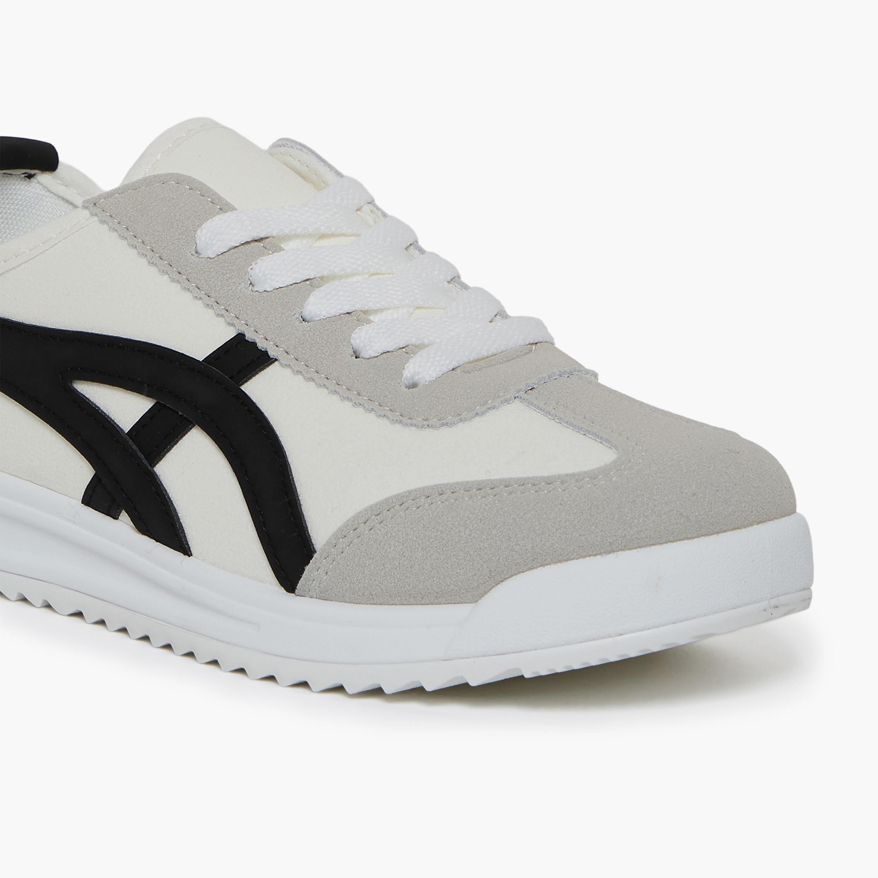 جيومني - حذاء رياضي بيرك برباط نعل سميك كاحل منخفض للنساء | 481TF311-5-WHTBLK-women-shoes-sneakers-image-2