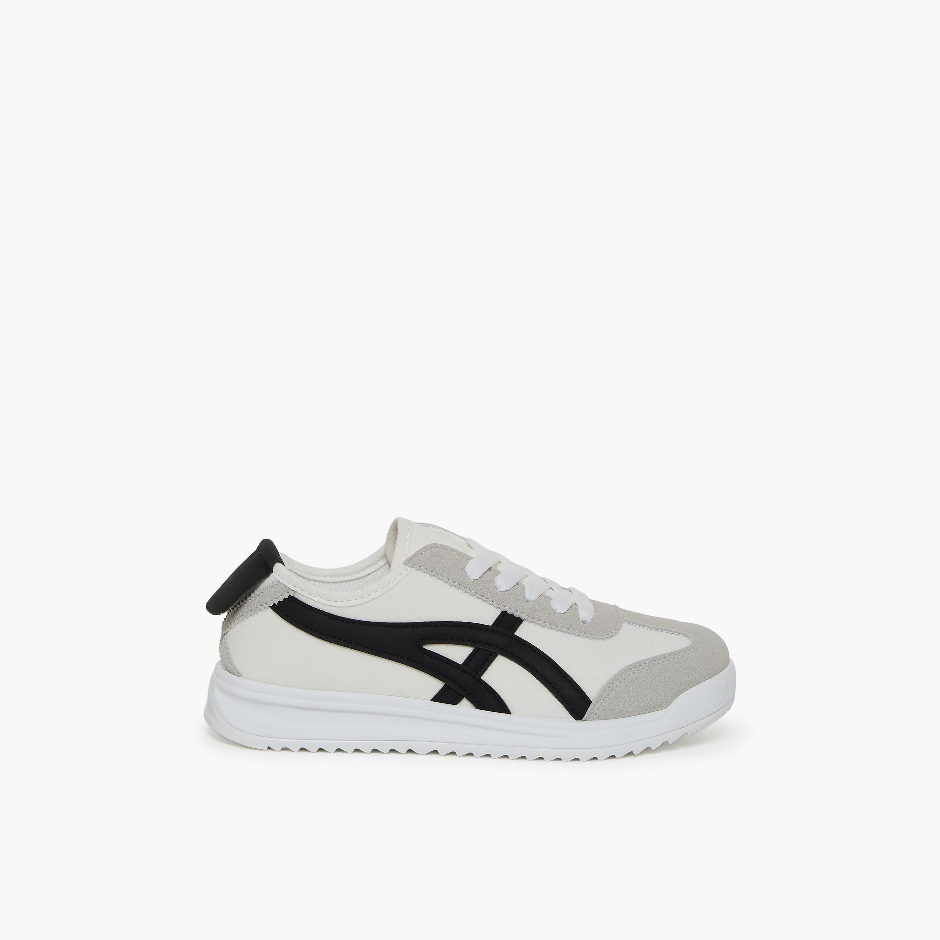 جيومني - حذاء رياضي بيرك برباط نعل سميك كاحل منخفض للنساء | 481TF311-5-WHTBLK-women-shoes-sneakers-image-4