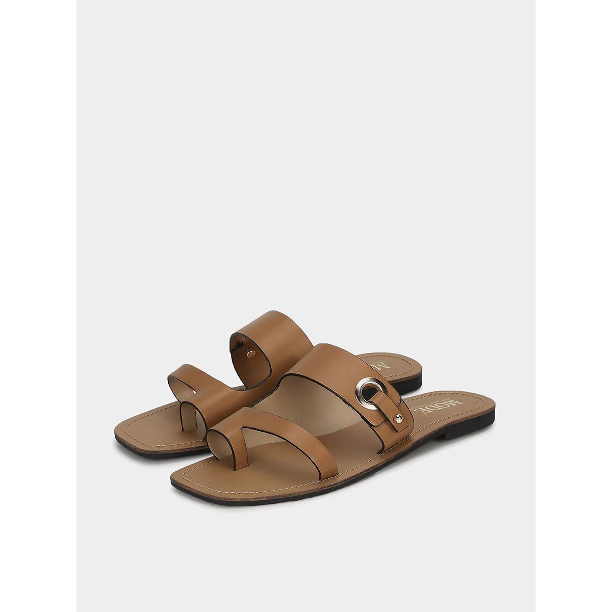 Toe Loop Flat Sandals-women-shoes-sandals-flats-image-4