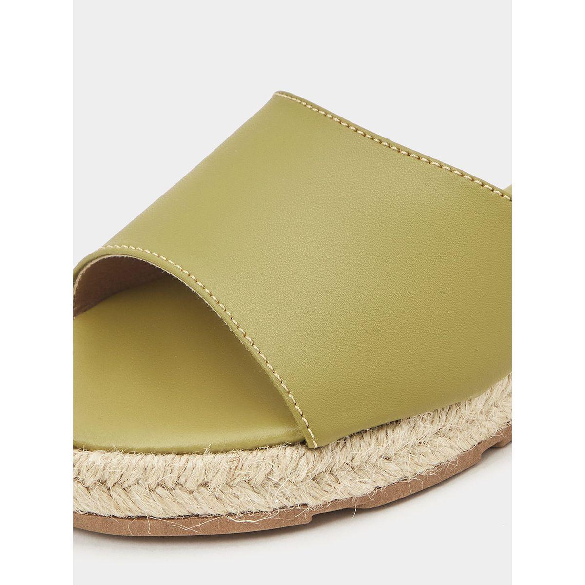 صندل فلات بمقدمة مفتوحة من ستايلي-women-shoes-sandals-flats-image-4
