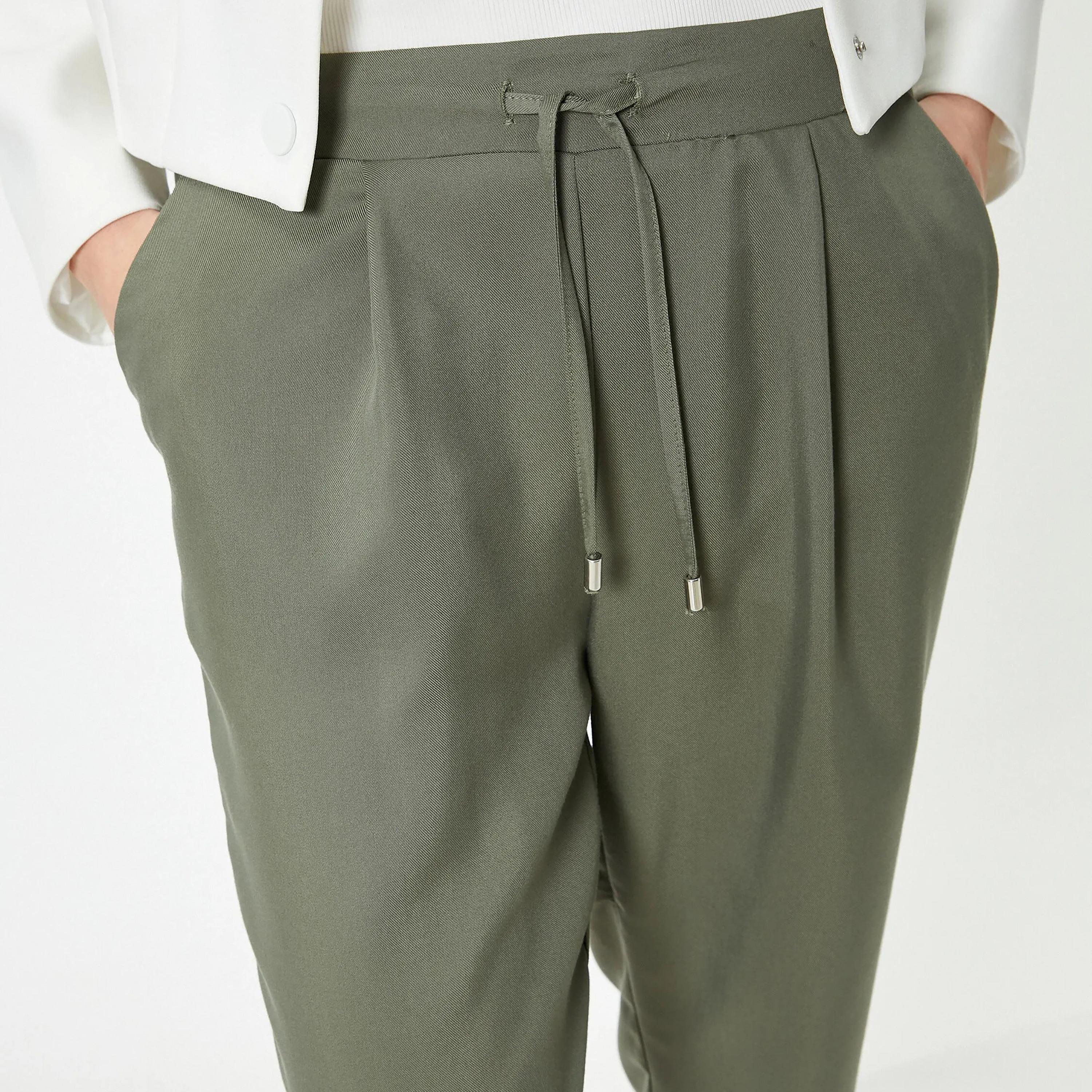 بنطلون نسائي أخضر برباط خصر من كوتون-women-clothing-bottoms-trousers-image-4