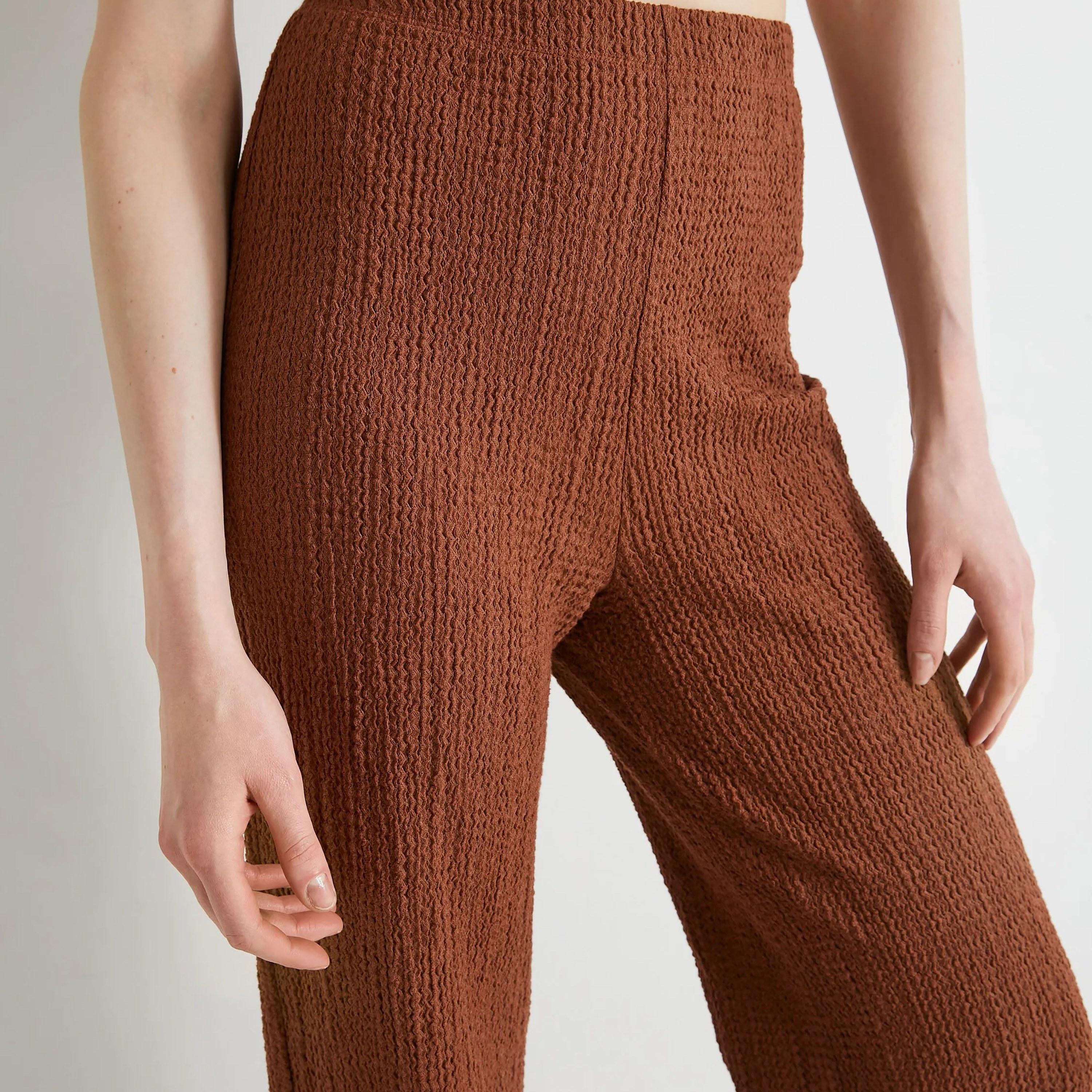 بنطلون نسائي بني اللون بخصر مطاطي من كوتون-women-clothing-bottoms-trousers-image-4