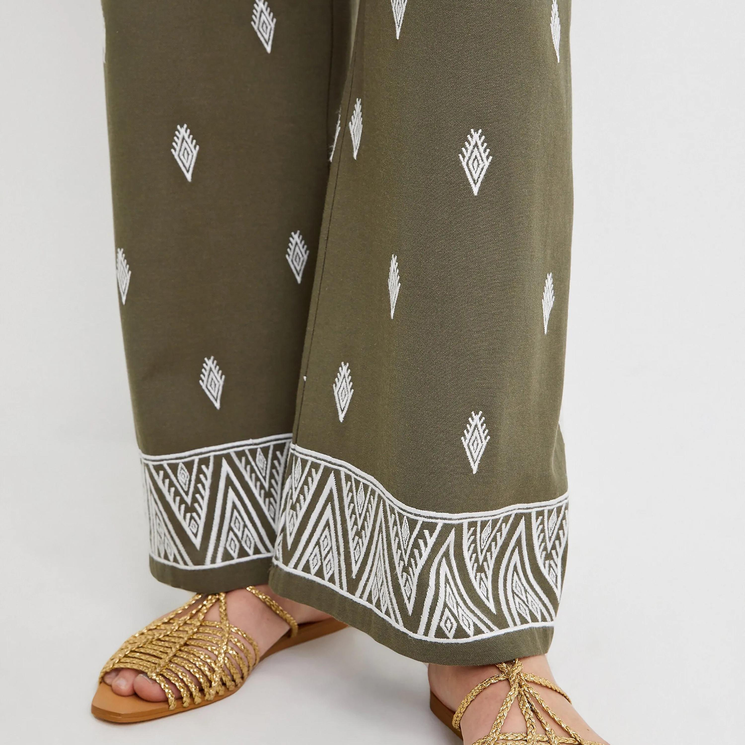 KOTON Embroidered Button and Zip Fly Women's Trousers-women-clothing-bottoms-trousers-image-8