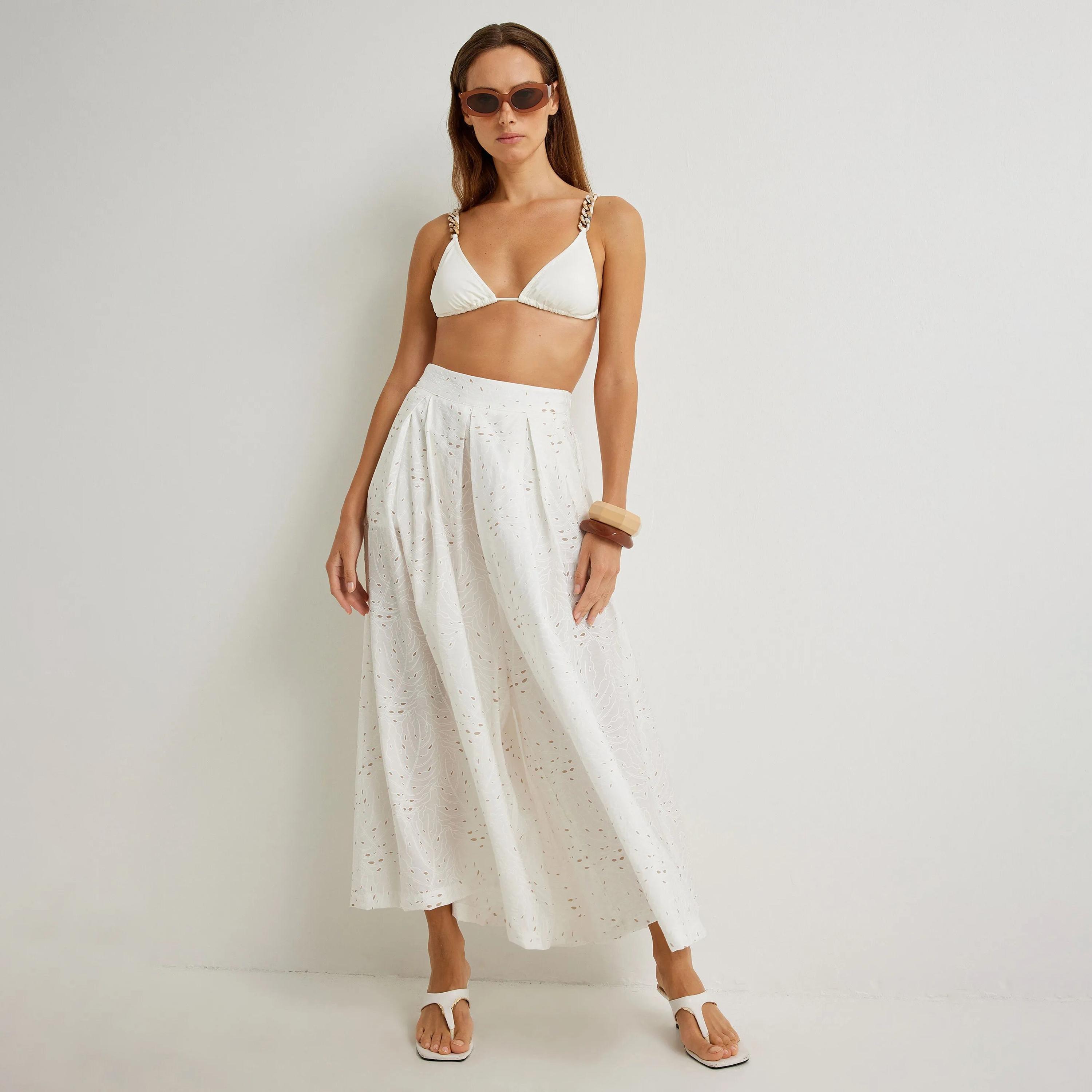 بنطلون نسائي أبيض بطبعة مقصوصة من كوتون-women-clothing-bottoms-trousers-image-2