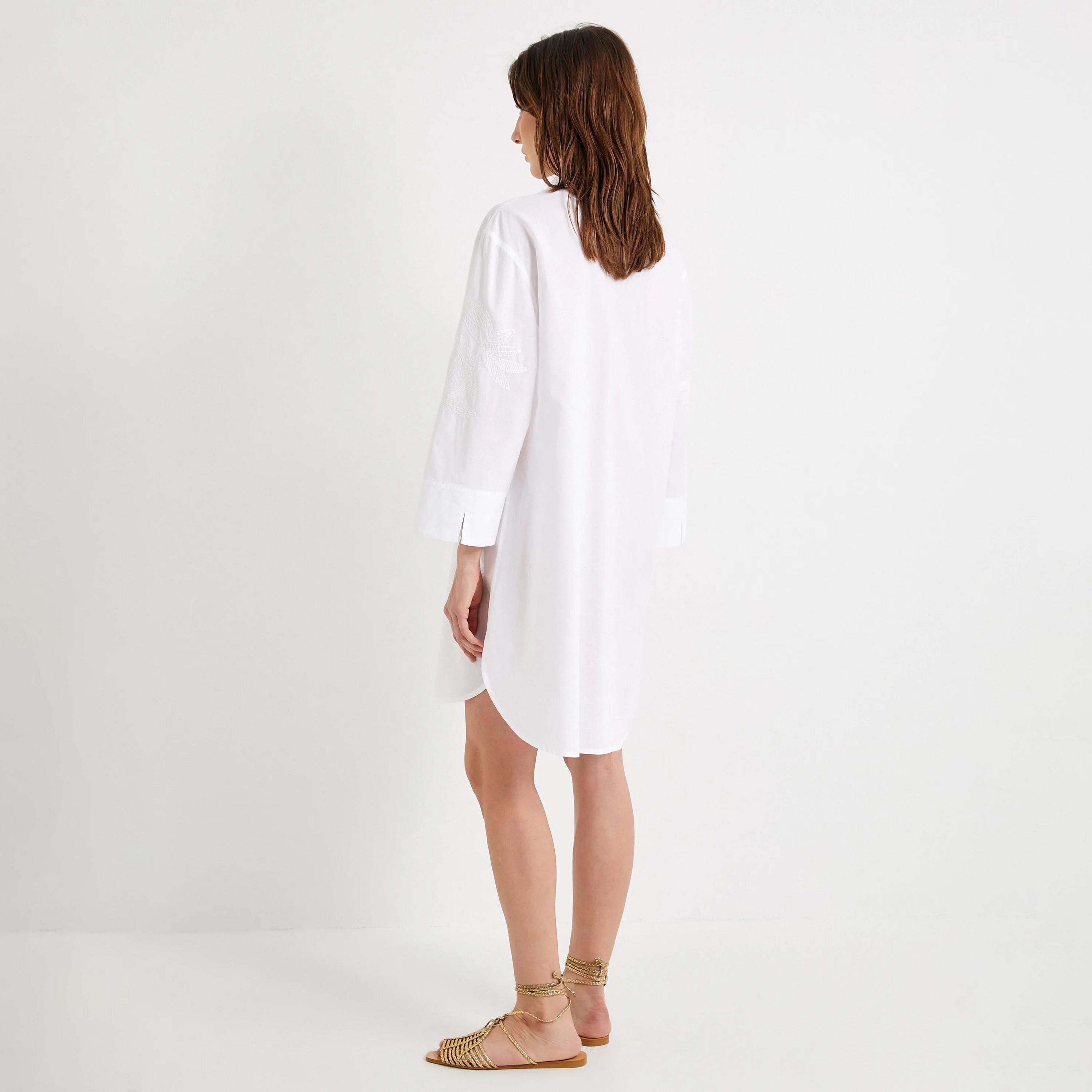 فستان قميص نسائي متوسط الطول بياقة مطرزة باللون الأبيض من كوتون-women-clothing-dresses-image-3