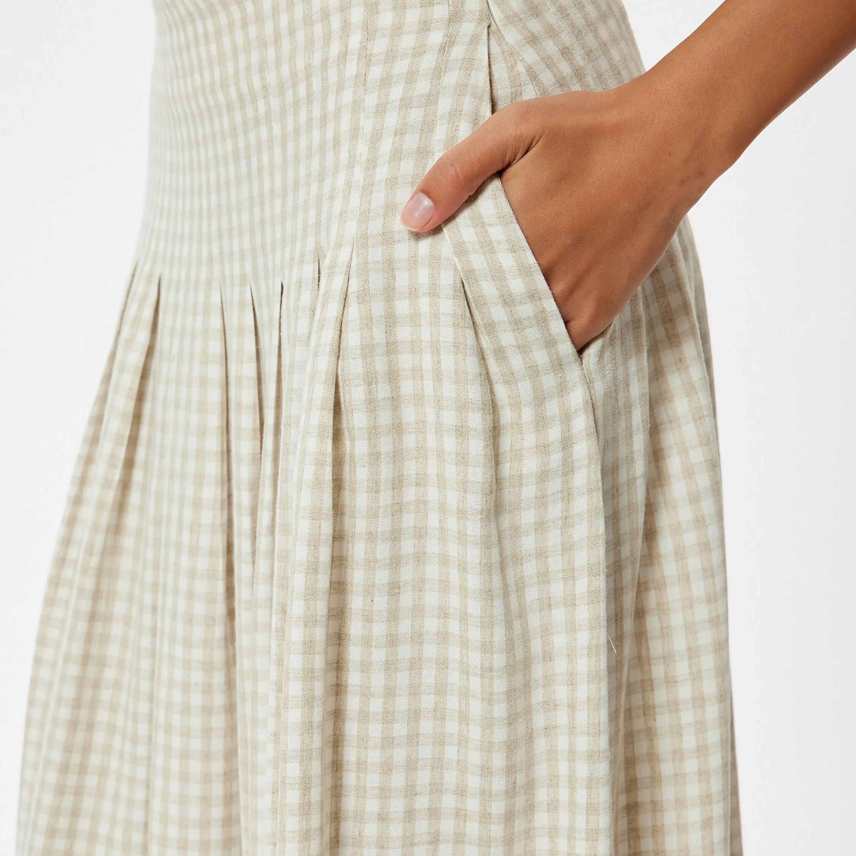 تنورة نسائية بيج منقوشة ومطوية بسحاب مخفي من كوتون-women-clothing-bottoms-skirts-image-4