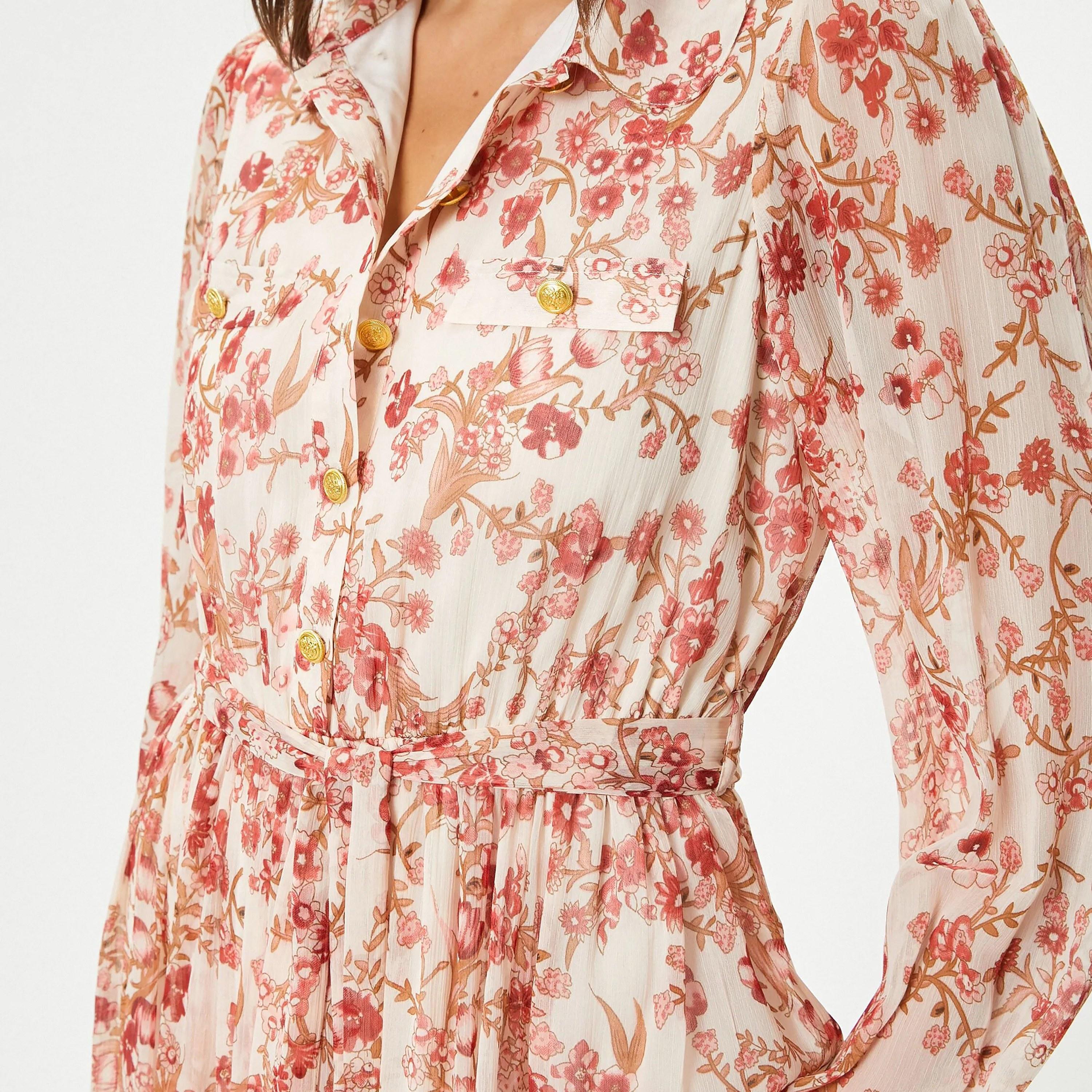 فستان نسائي متوسط الطول بأكمام منفوخة وياقة وطبعة زهور حمراء من كوتون-women-clothing-dresses-image-4