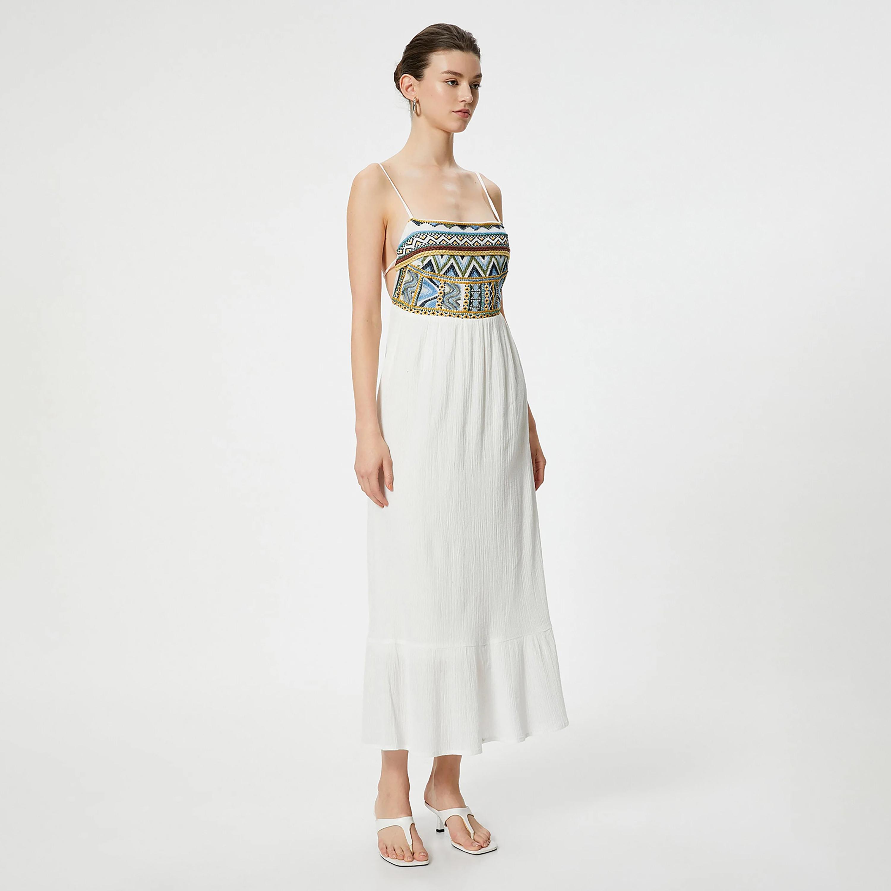 فستان نسائي متوسط الطول بحمالات كتف مطرزة باللون البيج من كوتون-women-clothing-dresses-image-2