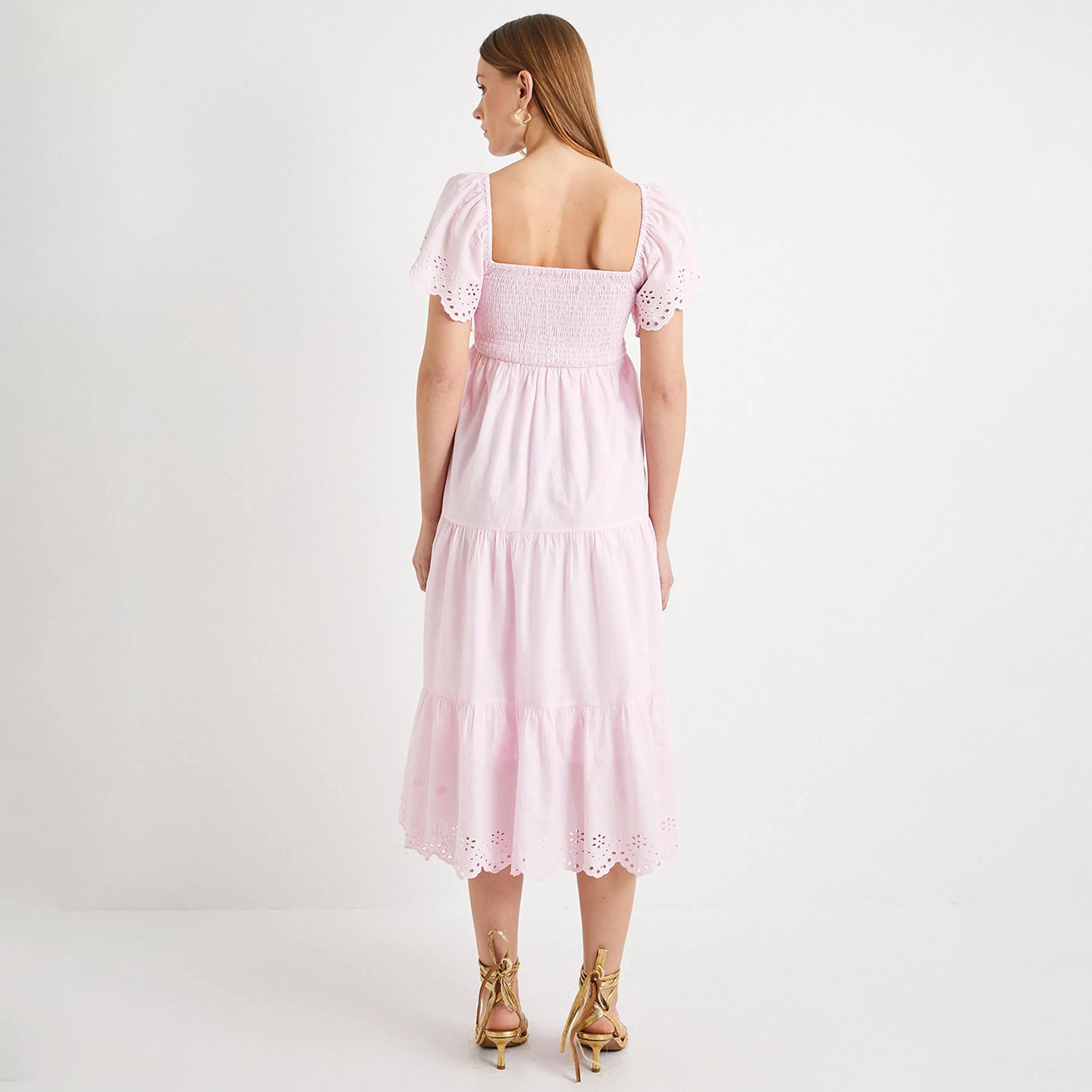فستان نسائي متوسط الطول وردي اللون، بأكمام صدفية ورقبة مربعة من كوتون-women-clothing-dresses-image-3