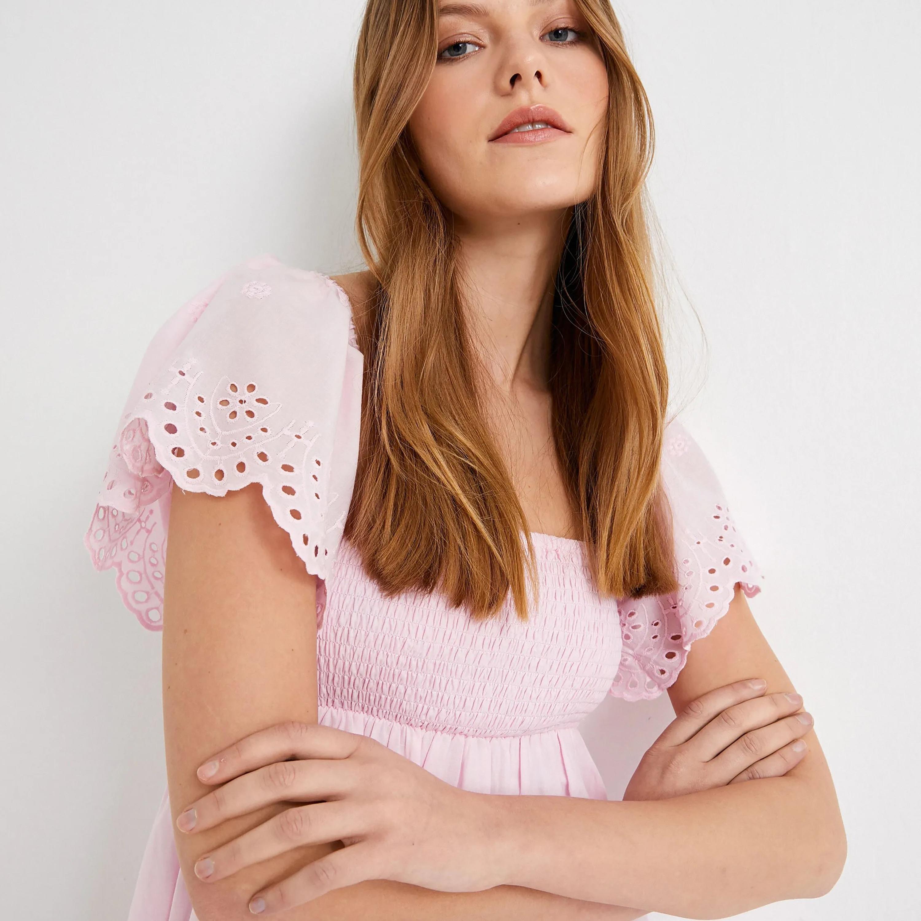 فستان نسائي متوسط الطول وردي اللون، بأكمام صدفية ورقبة مربعة من كوتون-women-clothing-dresses-image-5