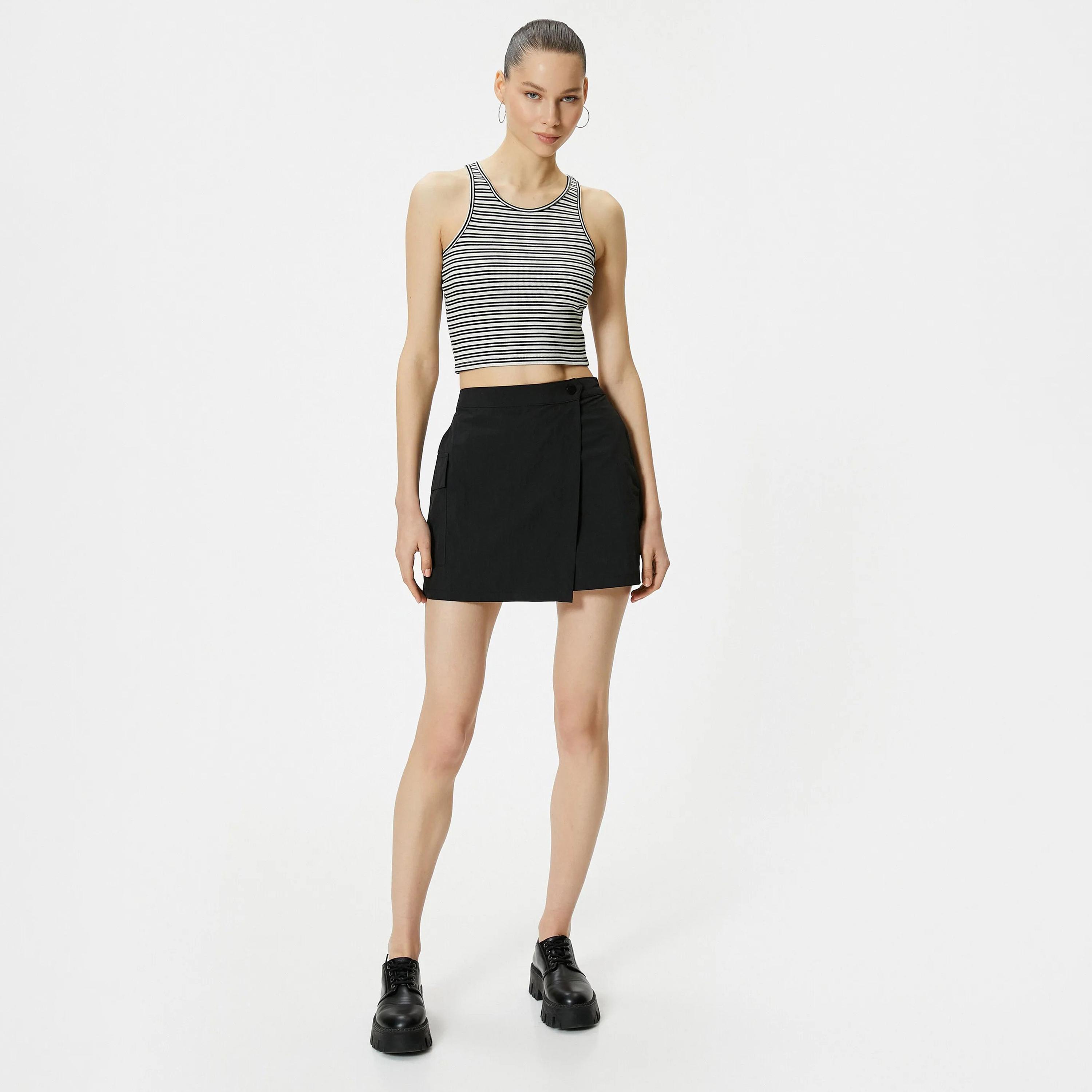 KOTON Black Nylon Button Women's Skorts-women-clothing-bottoms-skirts-image-2
